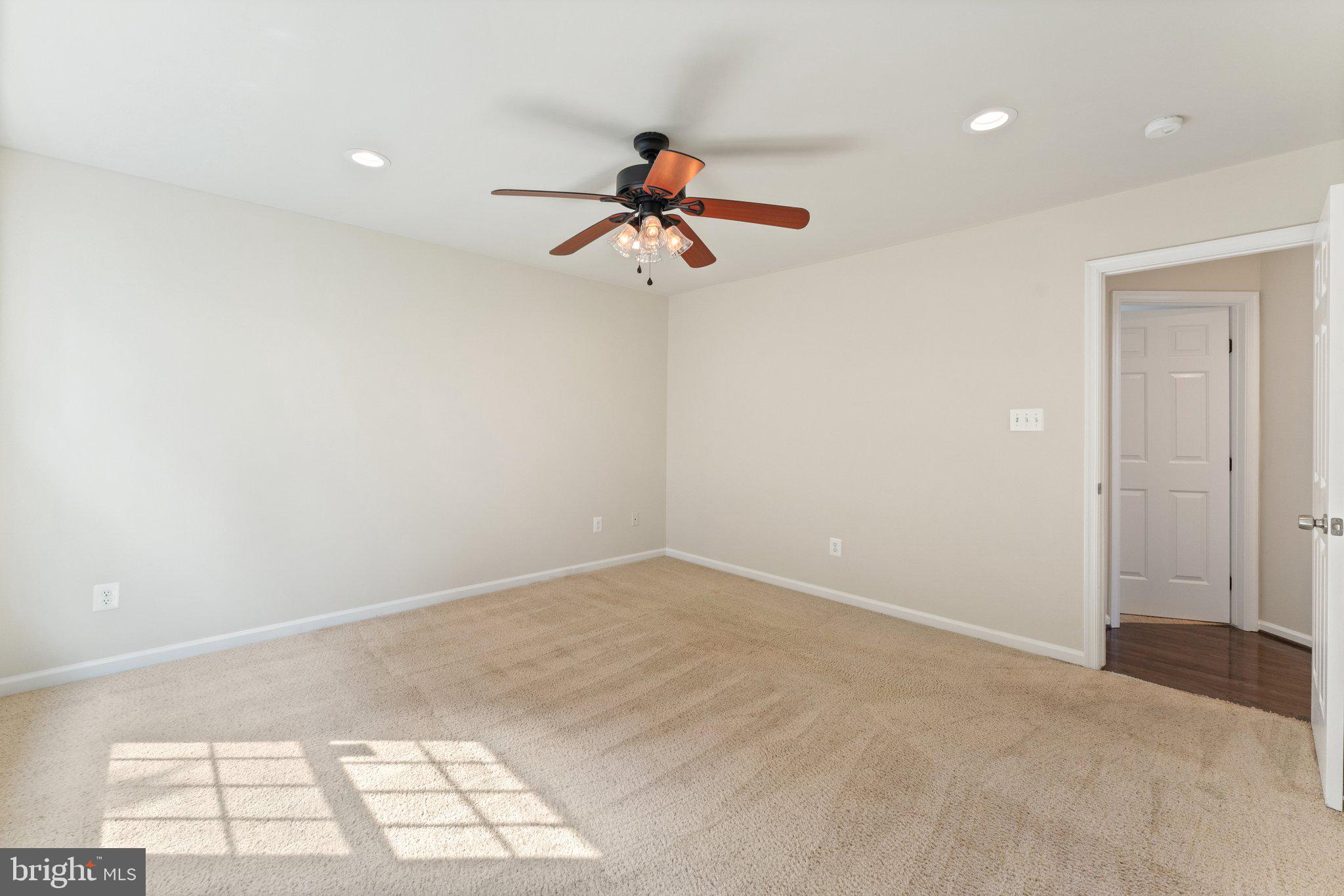 WHITSON RIDGE - Residential Lease