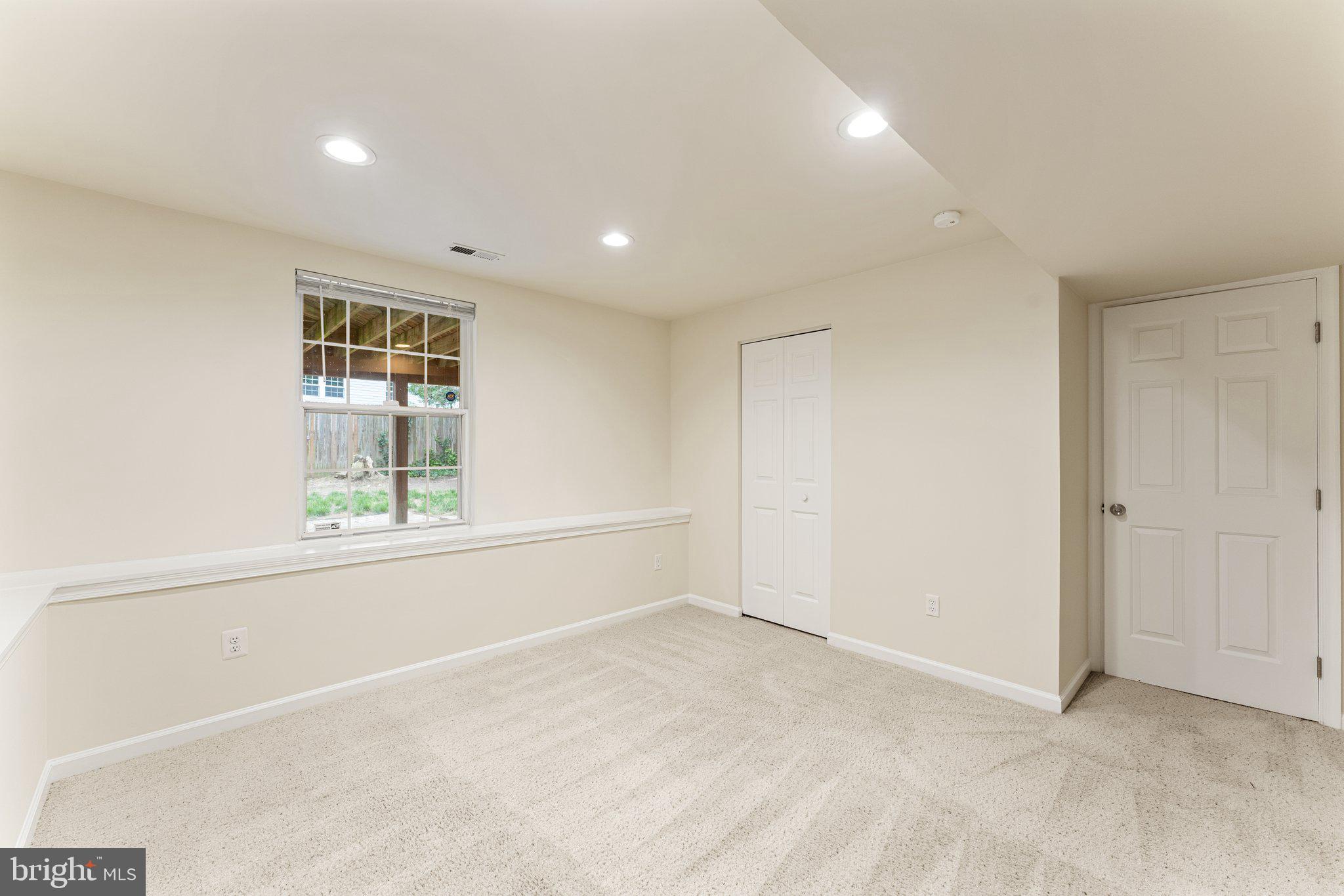 WHITSON RIDGE - Residential Lease