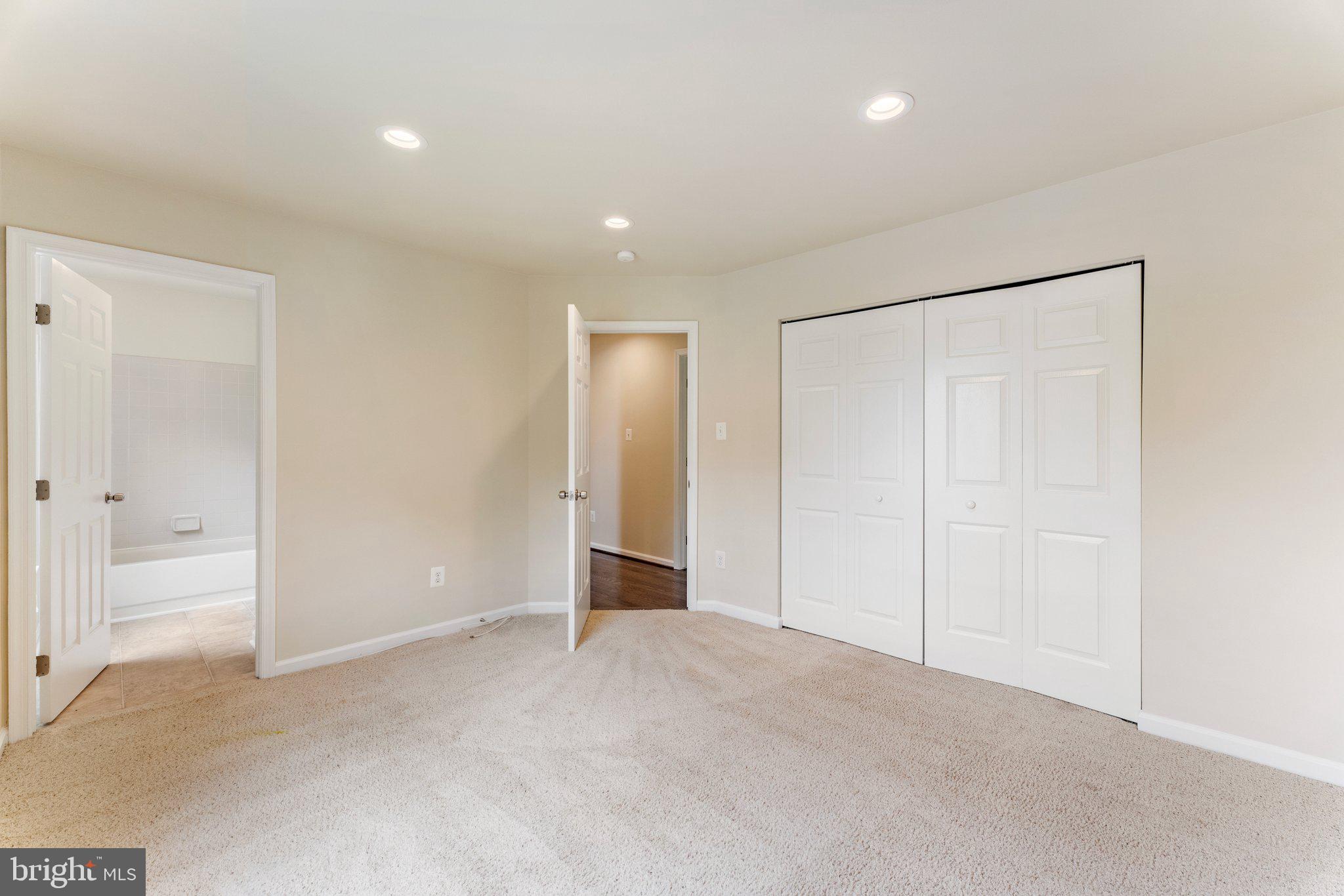 WHITSON RIDGE - Residential Lease