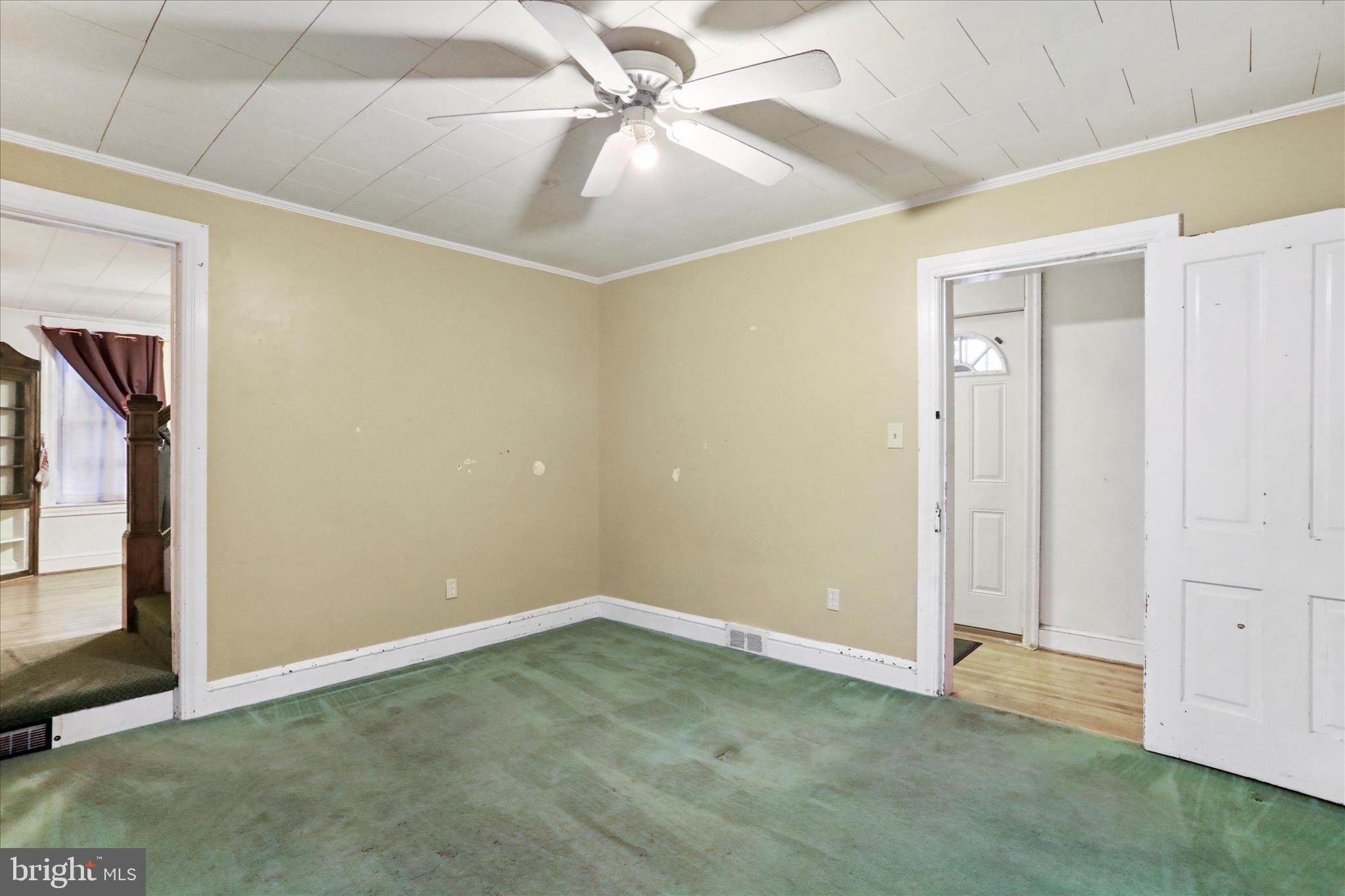 HAGERSTOWN - Residential