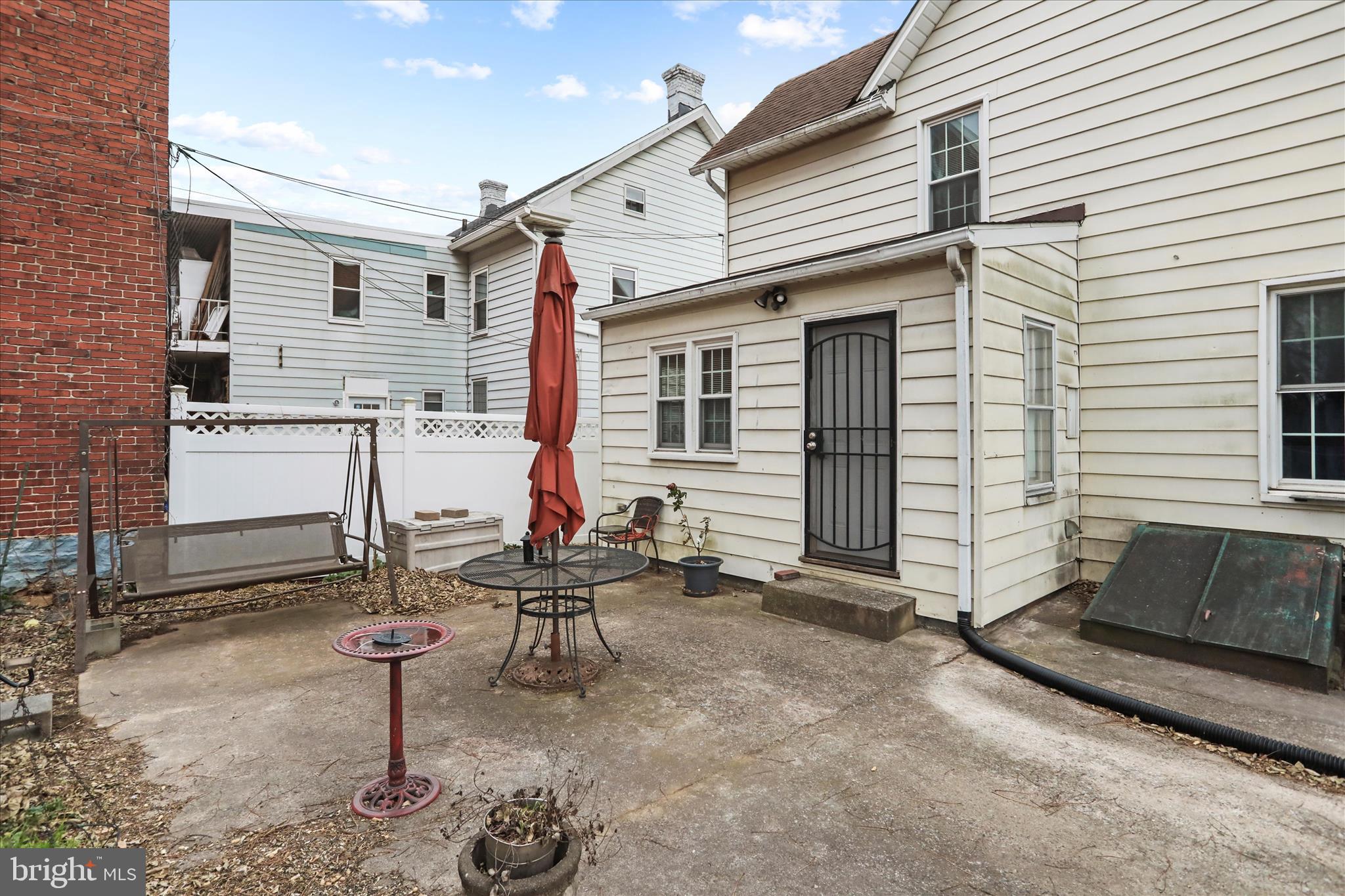 HAGERSTOWN - Residential