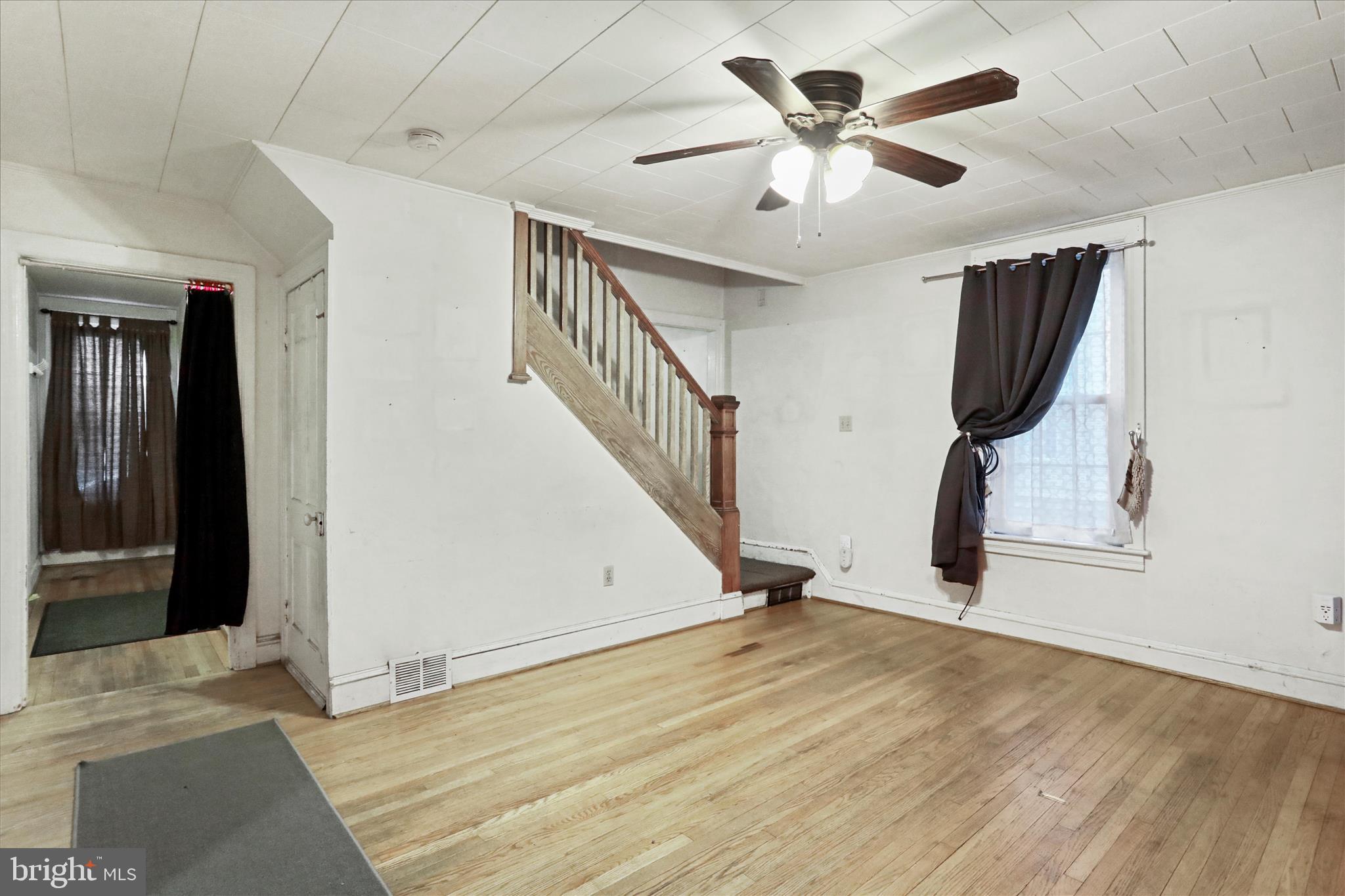 HAGERSTOWN - Residential