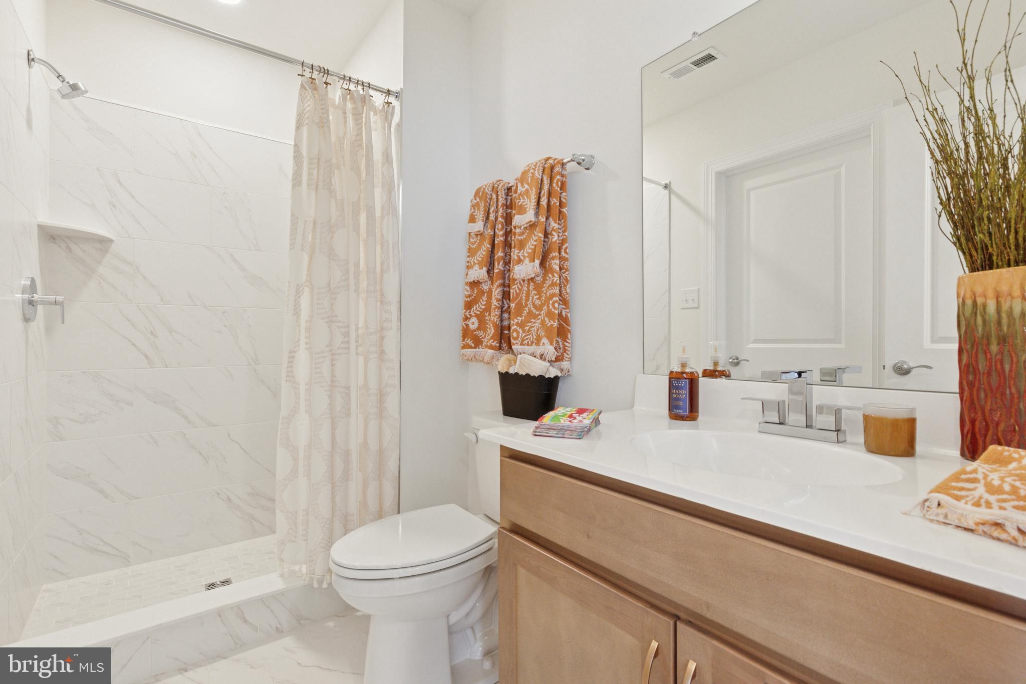 ARBOR PLACE - Residential