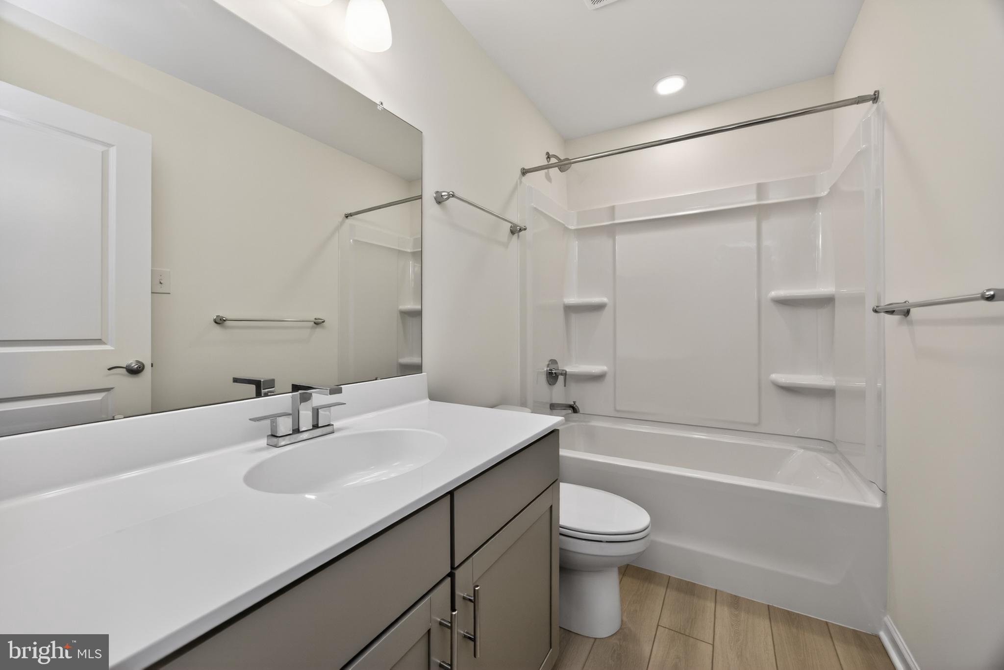 ARBOR PLACE - Residential