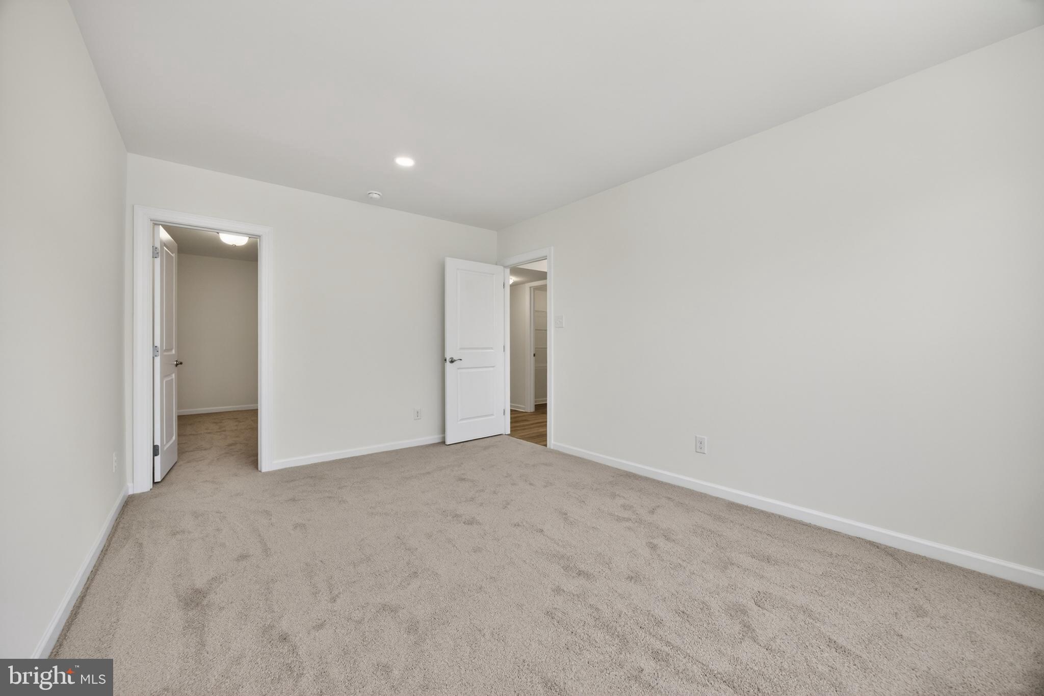 ARBOR PLACE - Residential
