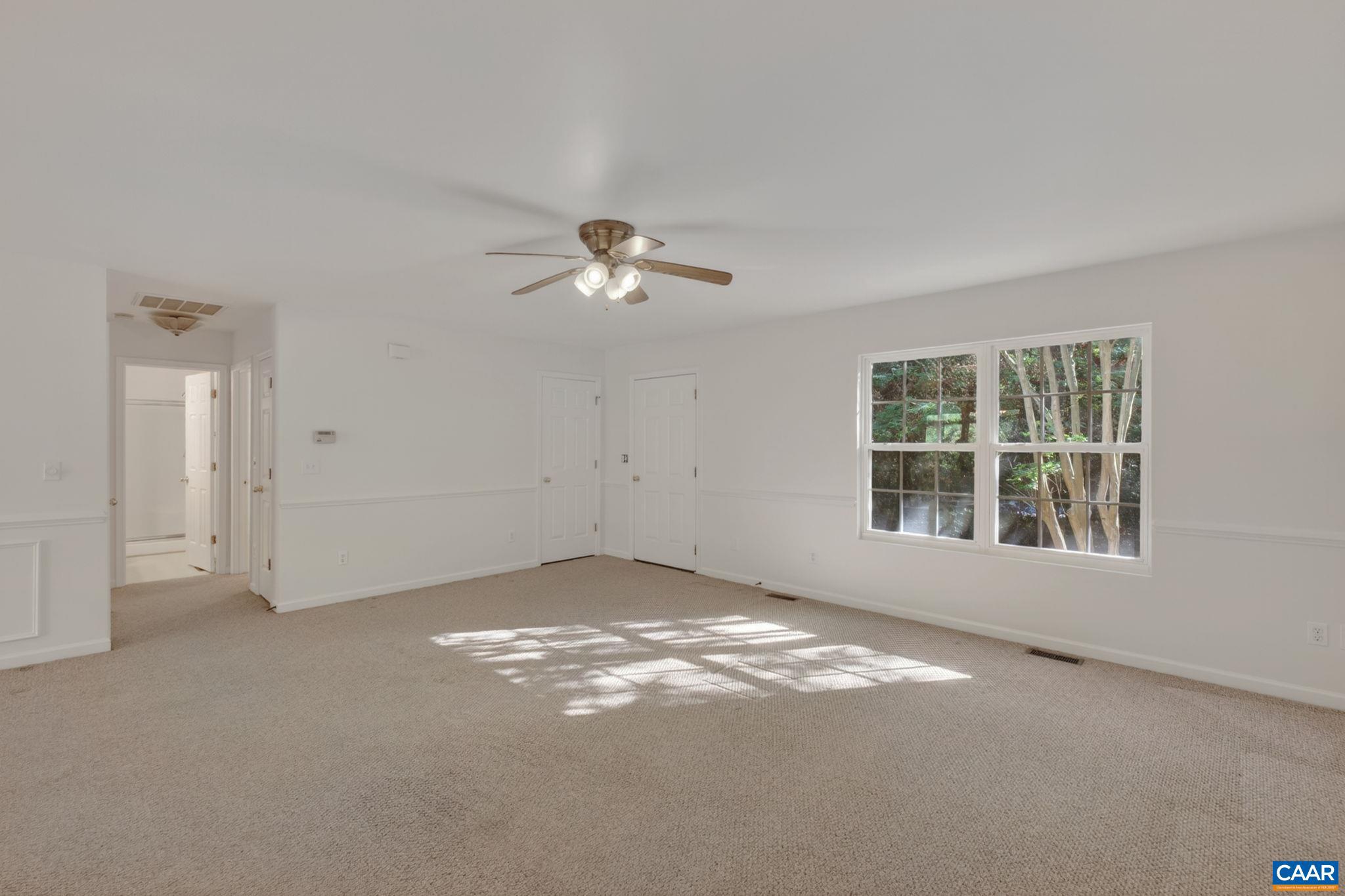 6 DEER PATH RD