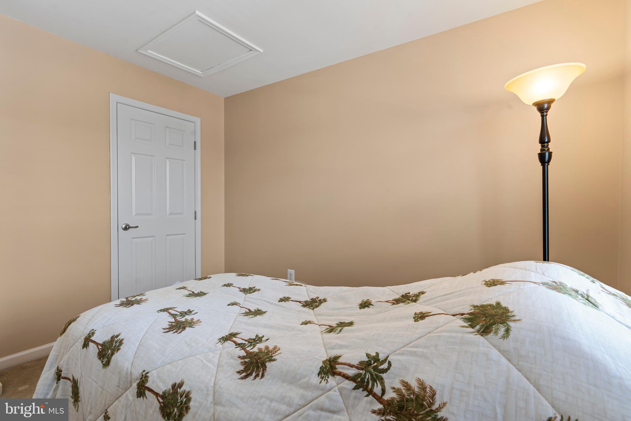 BROOKFIELD - Residential