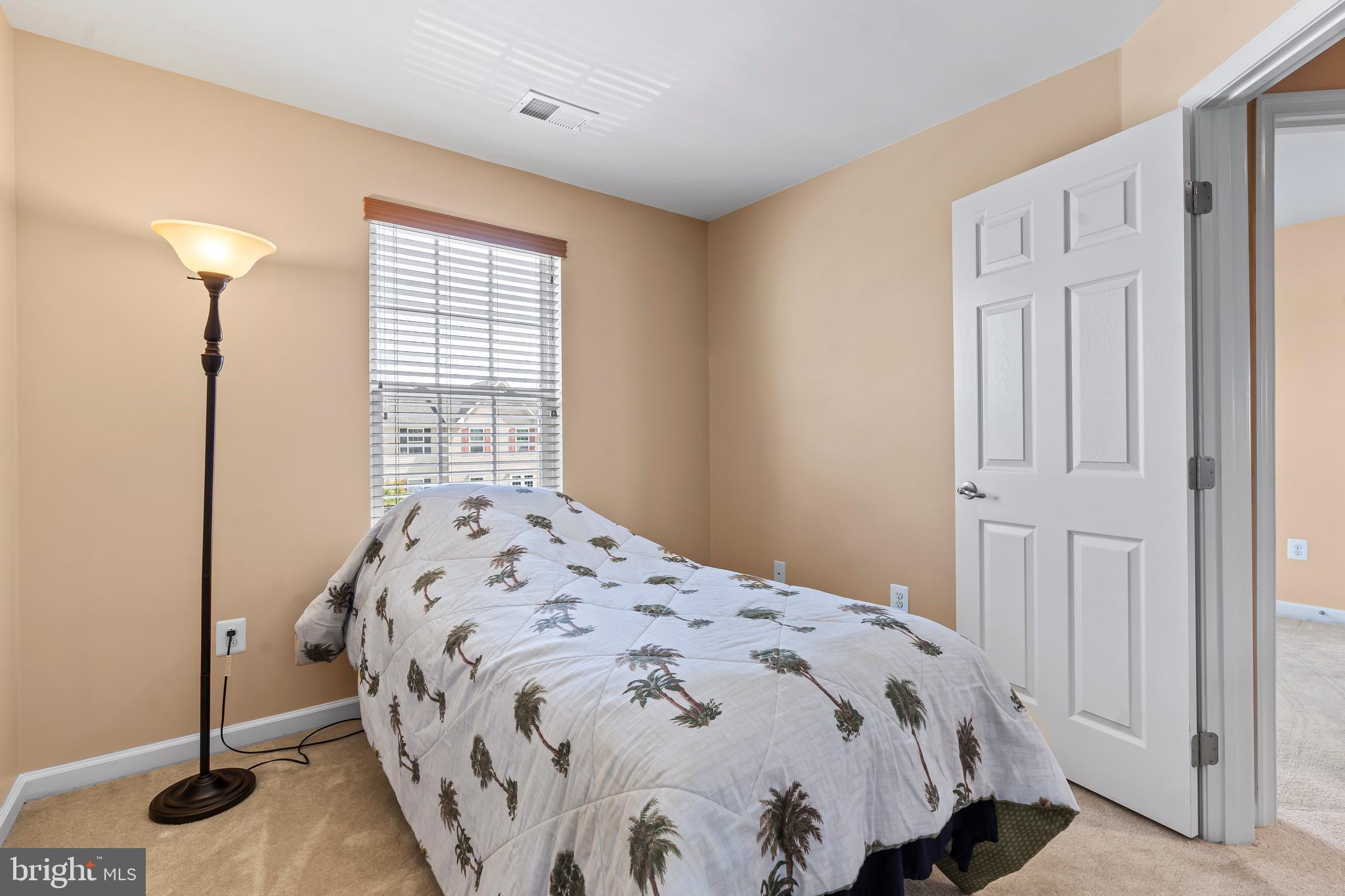 BROOKFIELD - Residential