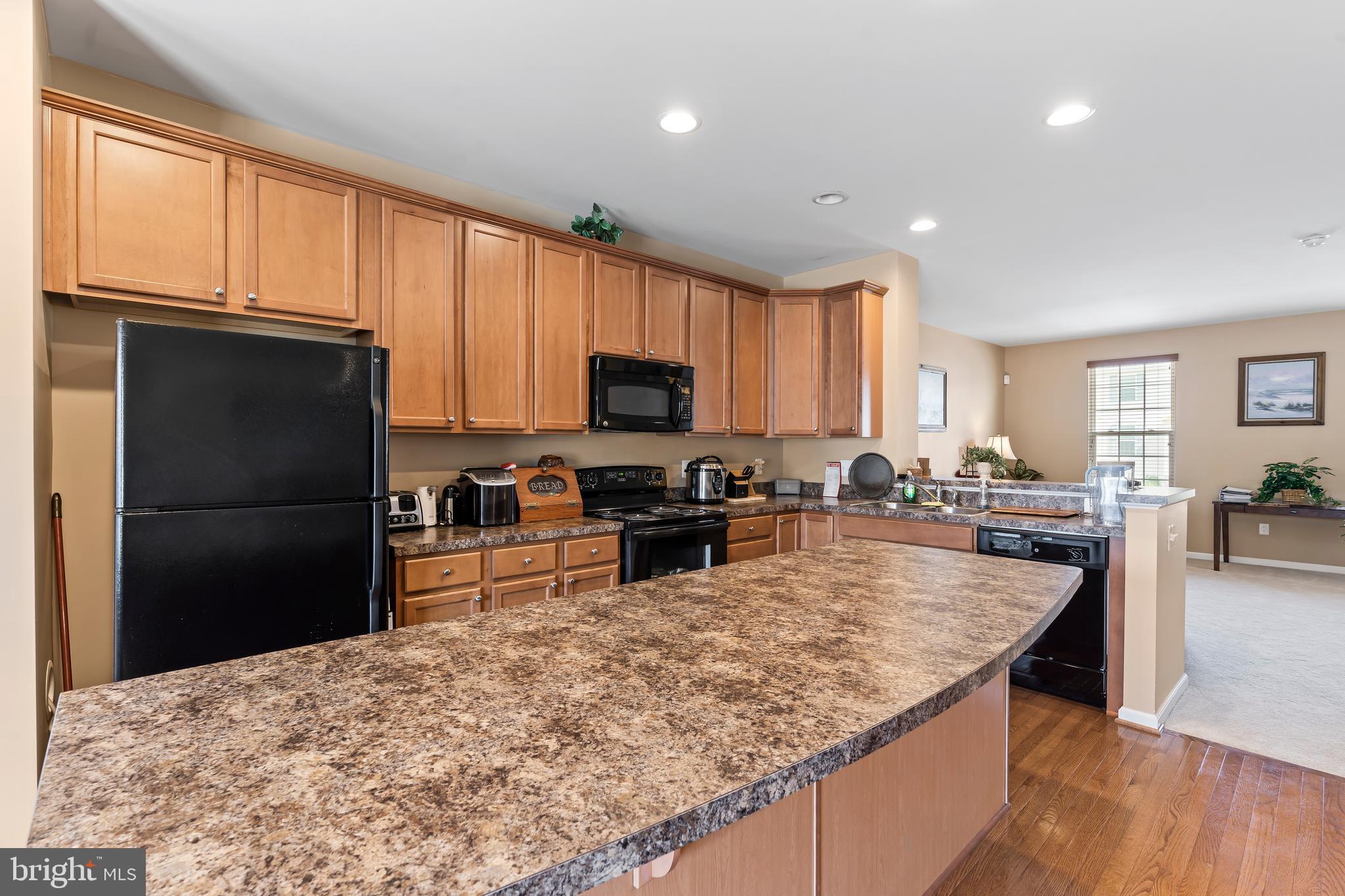 BROOKFIELD - Residential