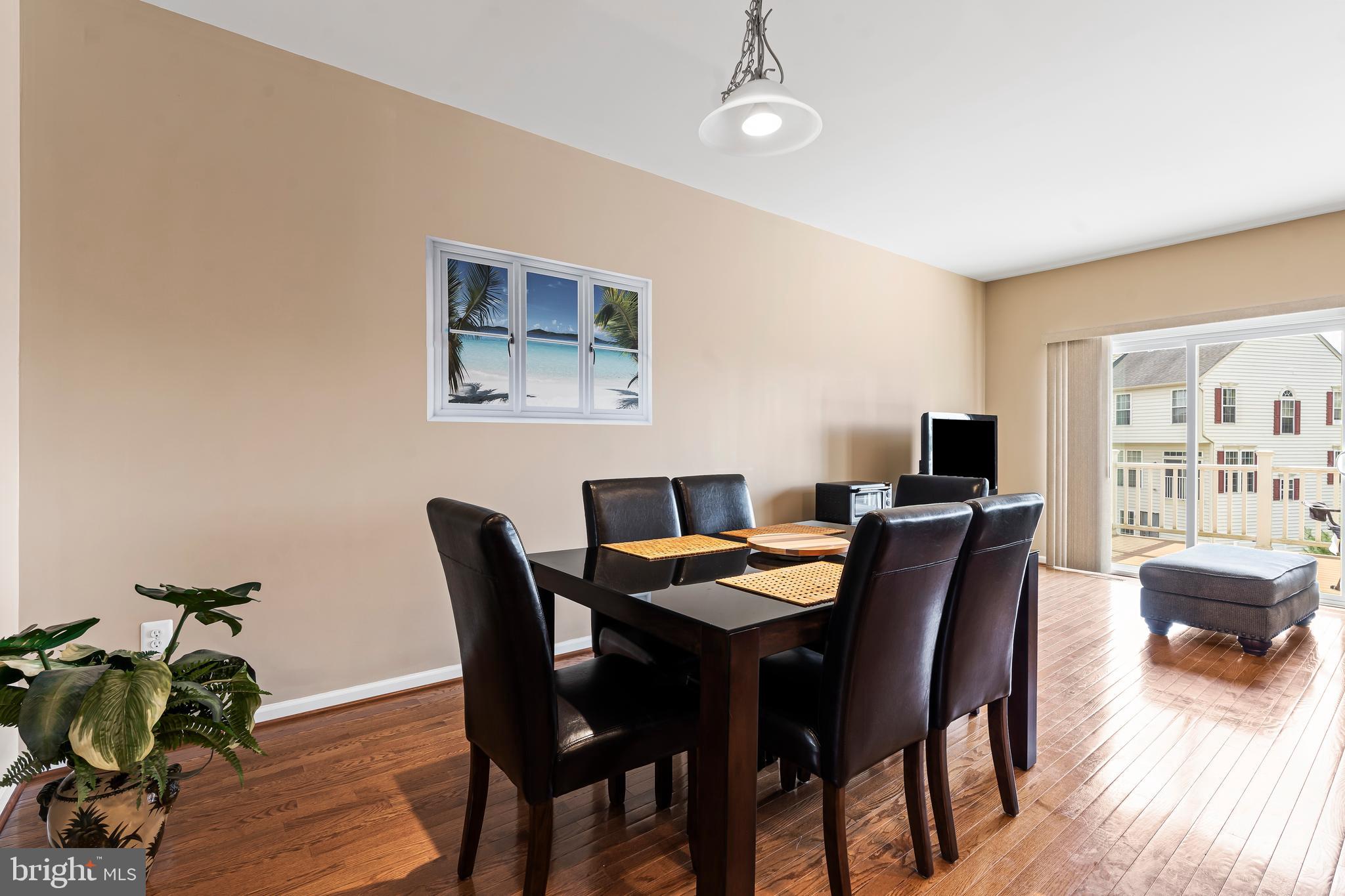 BROOKFIELD - Residential