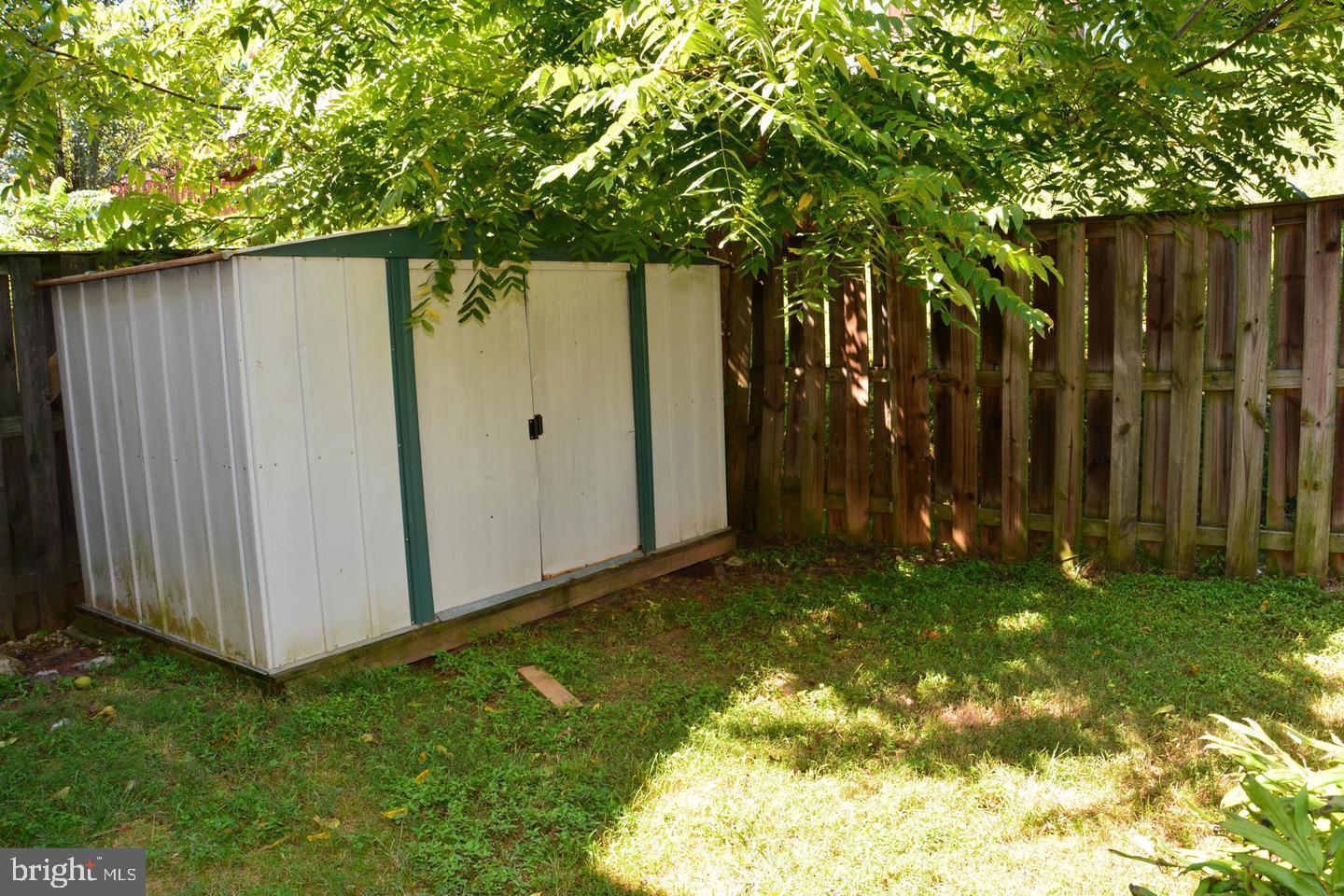 PARK SUMMIT CODM - Residential Lease