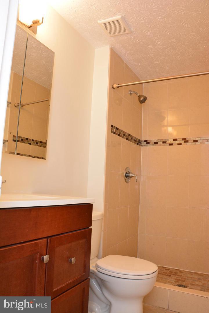 PARK SUMMIT CODM - Residential Lease