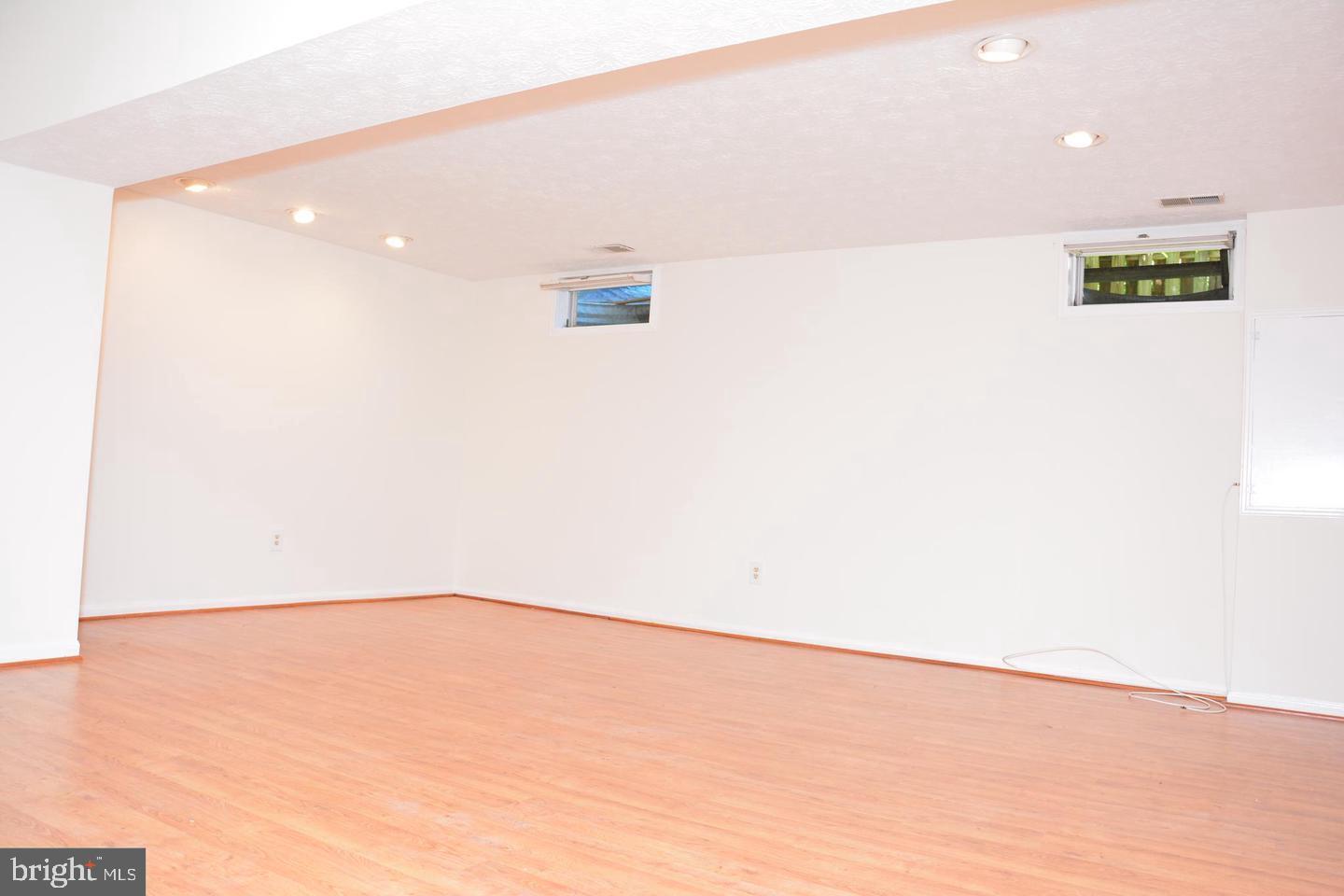 PARK SUMMIT CODM - Residential Lease