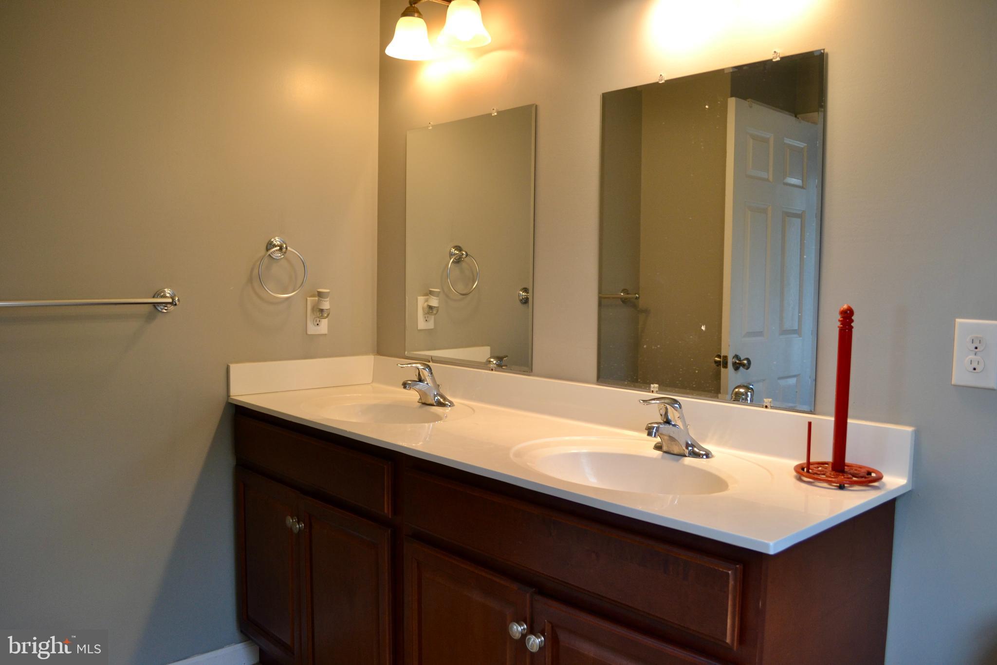 MORTON - Residential Lease