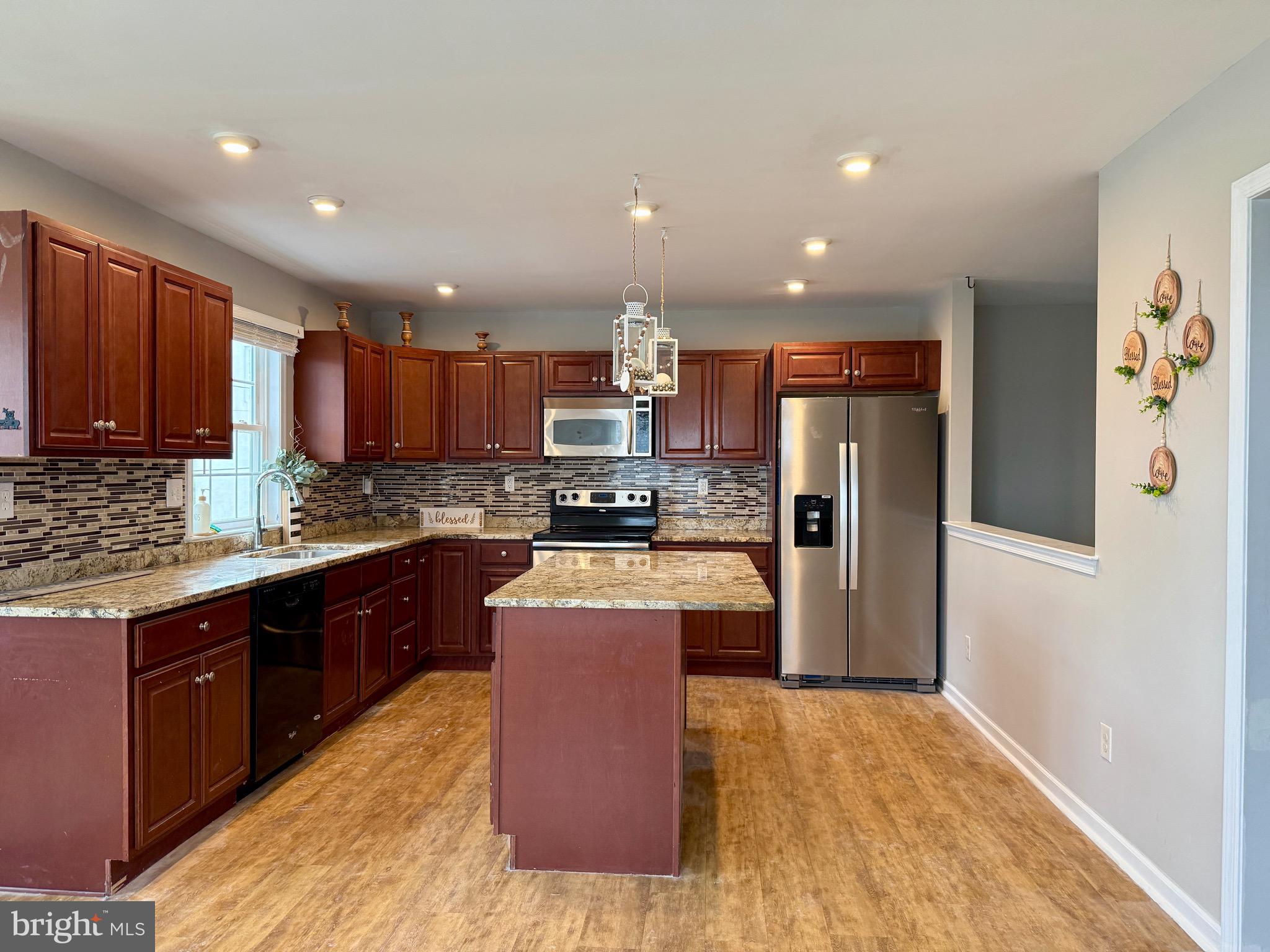 MORTON - Residential Lease