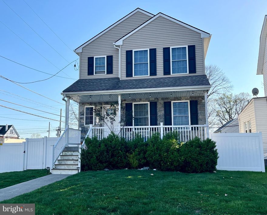 Welcome to 102 Walnut St. detached home, built in 2016 in Morton Borough. This freshly painted 3-bedroom, 2.5-bathroom home offers a bright, clean, and inviting atmosphere, making it a perfect place to rent. Upon entering, you'll find a spacious open-concept living room, dining area, and kitchen. The kitchen is generously sized, featuring an island with built-in storage, a newly added backsplash, stainless steel appliances, and a window that overlooks the deck and fully fenced backyard. A convenient powder room is located near the front door. The dining area provides easy access to the deck, ideal for barbecues and outdoor gatherings. Upstairs, the master bedroom boasts an en-suite bathroom and a walk-in closet. Two additional spacious bedrooms, a full hallway bathroom, and a laundry area complete the second floor.The renovated basement adds valuable extra space, perfect for a home theater, playroom, office, or hobby room. The fully fenced backyard offers privacy and space, while the driveway accommodates parking for up to four cars.Conveniently located just a few minutes' walk from the train station, with a direct line to downtown Philadelphia, this home is also near Springfield Mall, various restaurants, and shopping centers.Support animals are welcome with prior disclosure and proper documentation. Available for immediate move-in!
Pictures will be updated soon!