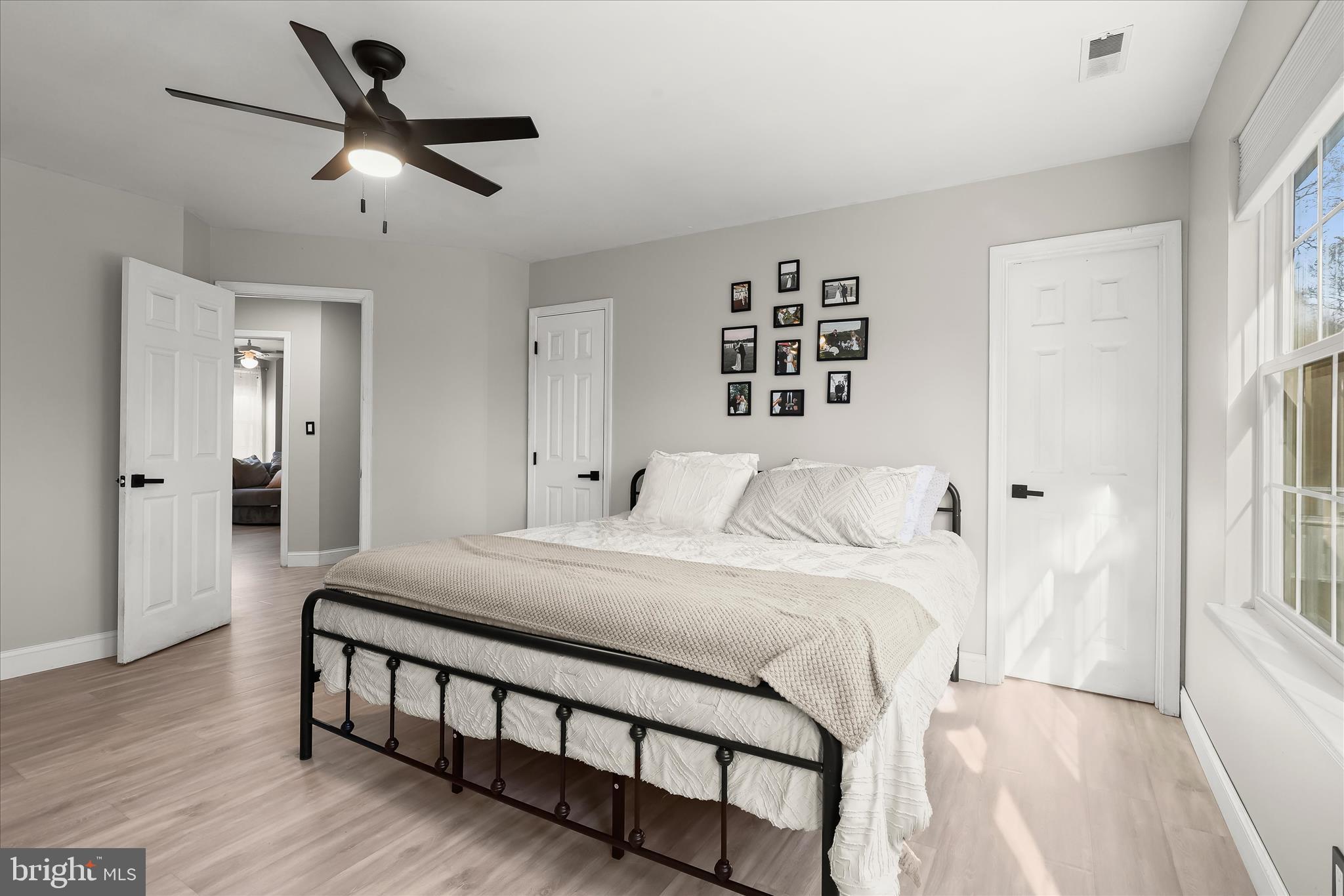 SENECA HARBOR - Residential