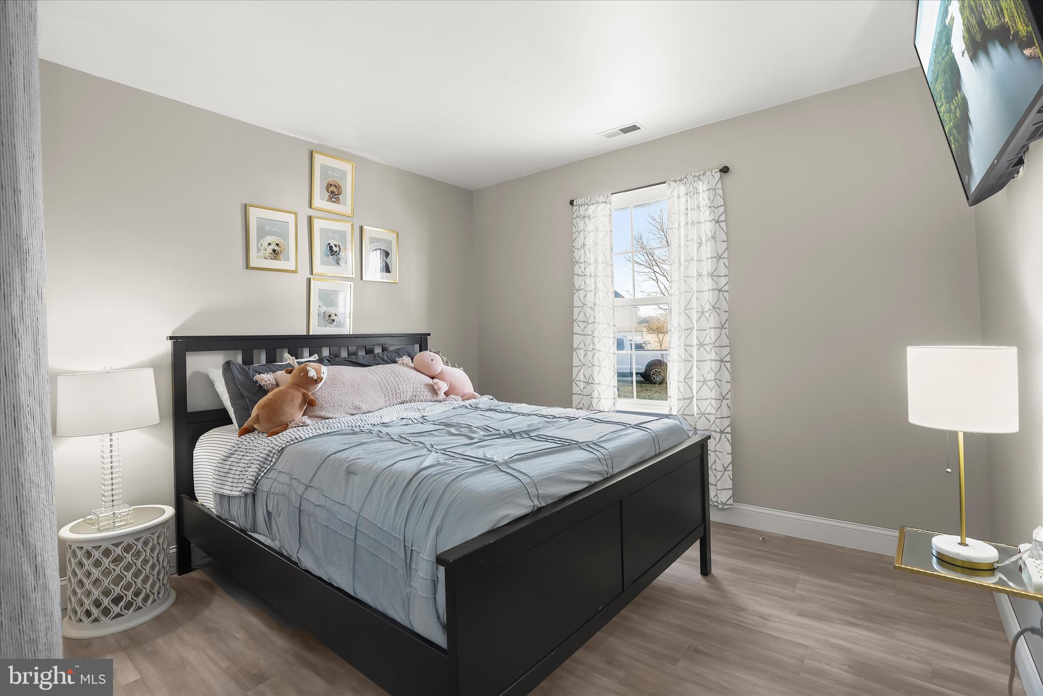 SENECA HARBOR - Residential