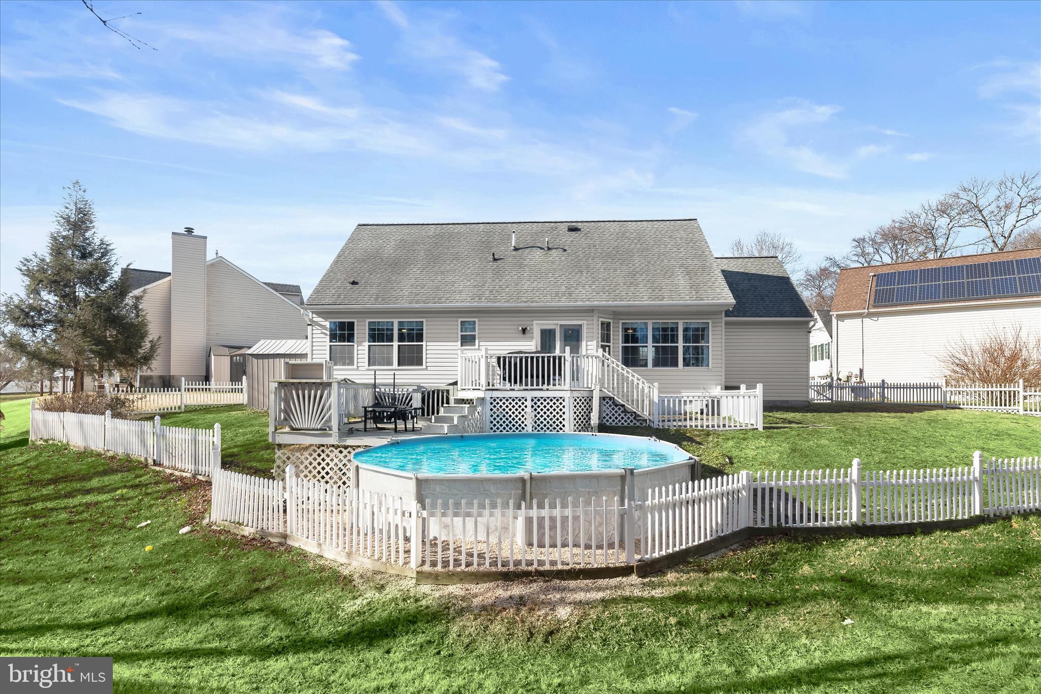 SENECA HARBOR - Residential