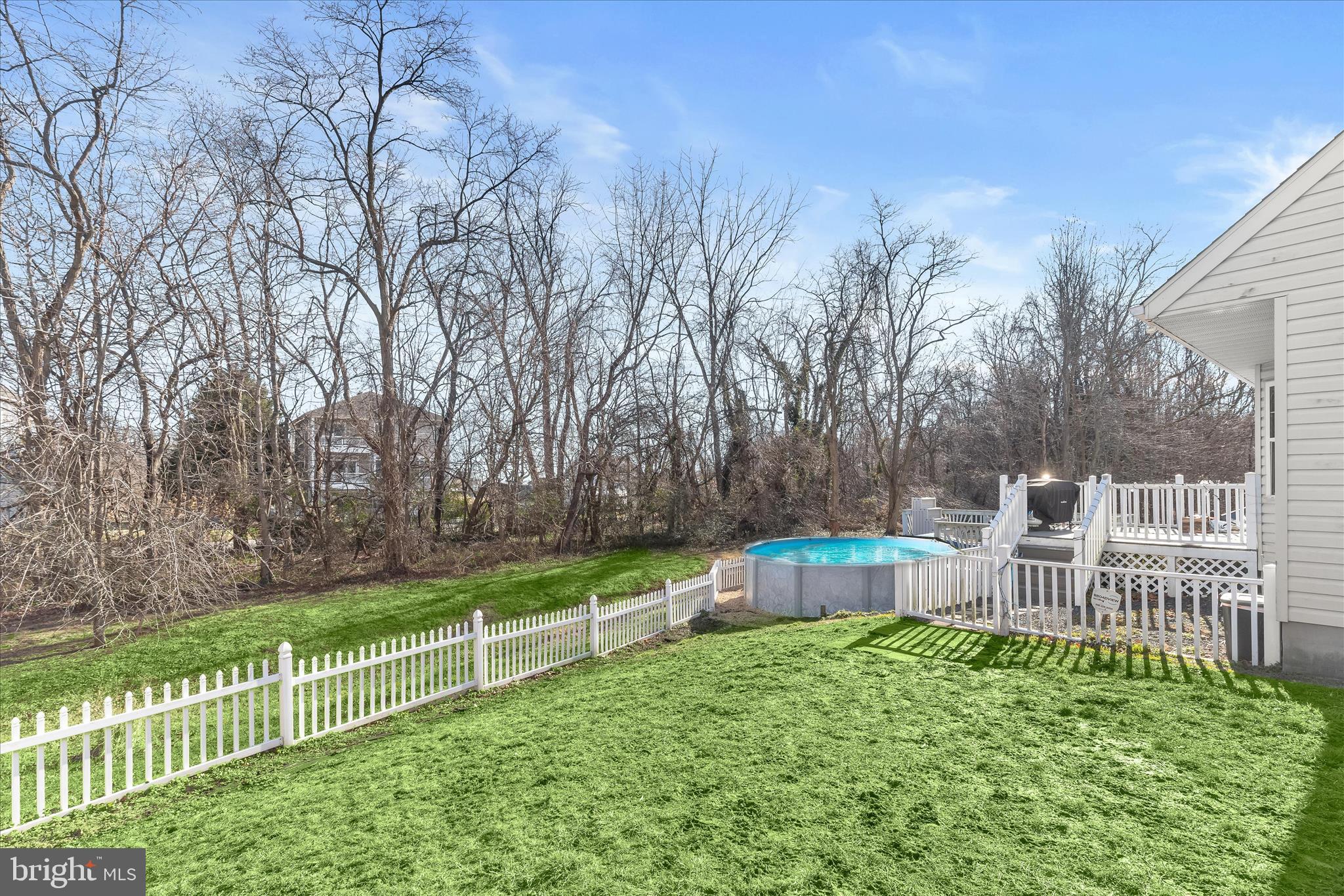 SENECA HARBOR - Residential