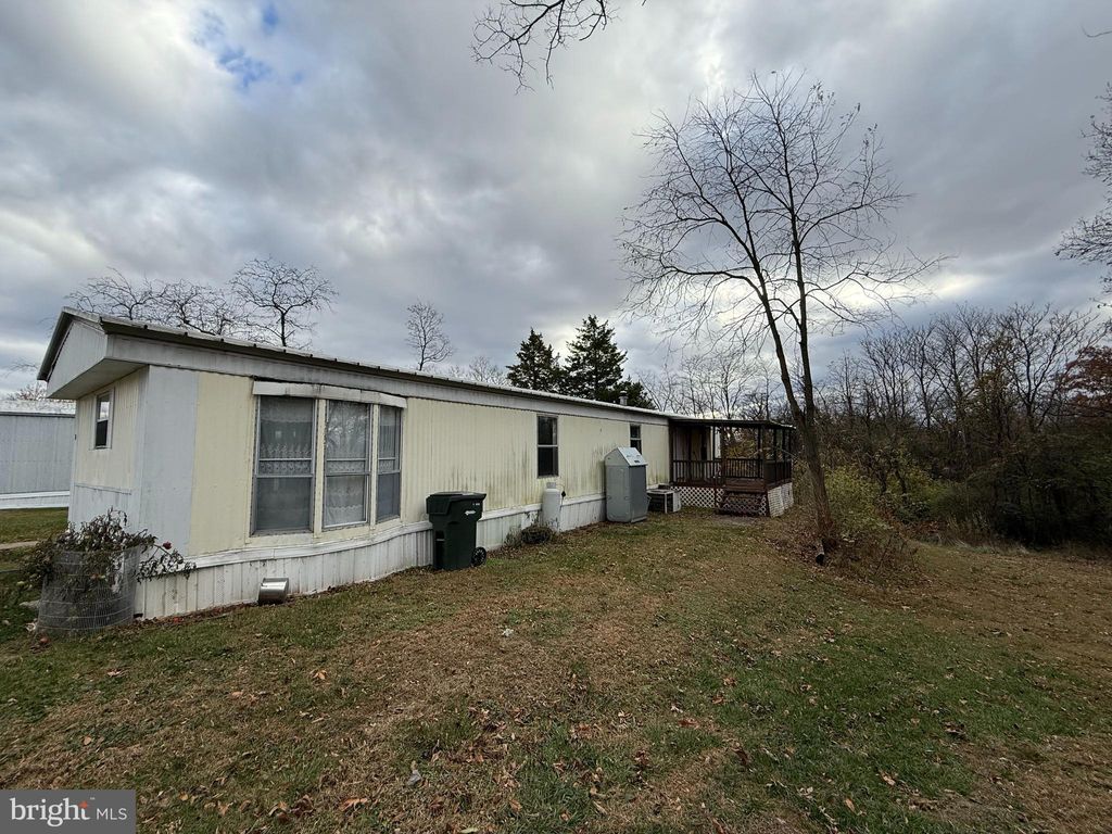 Photo of 20 Coral Dr, CARLISLE, PA 17013 (MLS # PACB2048454)