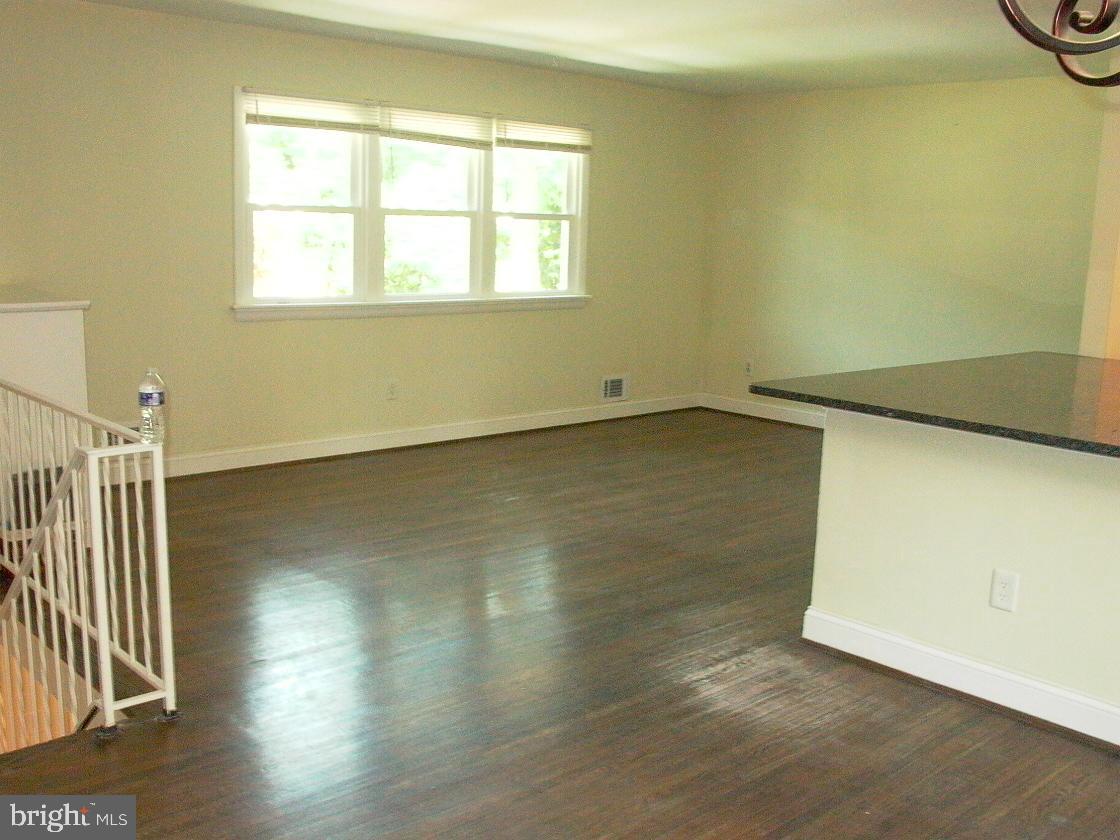 BROOKFIELD - Residential Lease