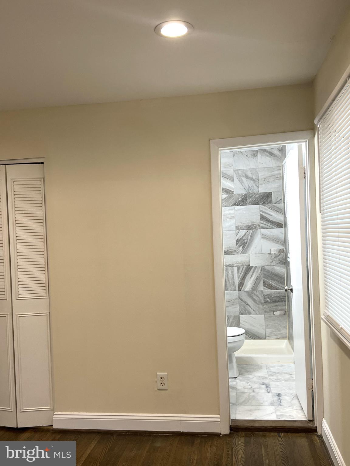 BROOKFIELD - Residential Lease