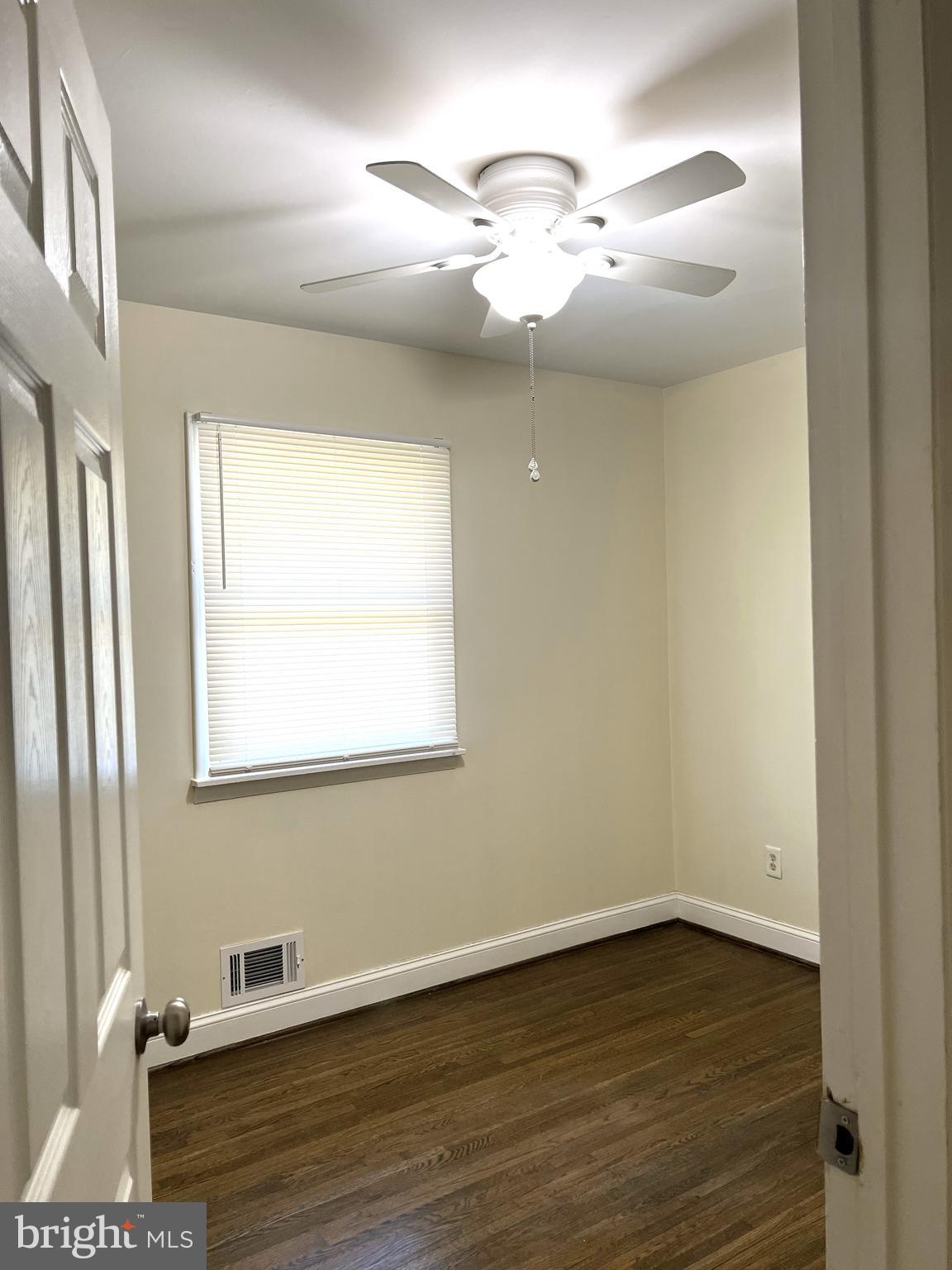 BROOKFIELD - Residential Lease