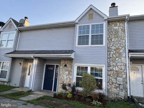 Townhouse For Sale - 5 Revere Place<br/> NEWARK, DE 19702