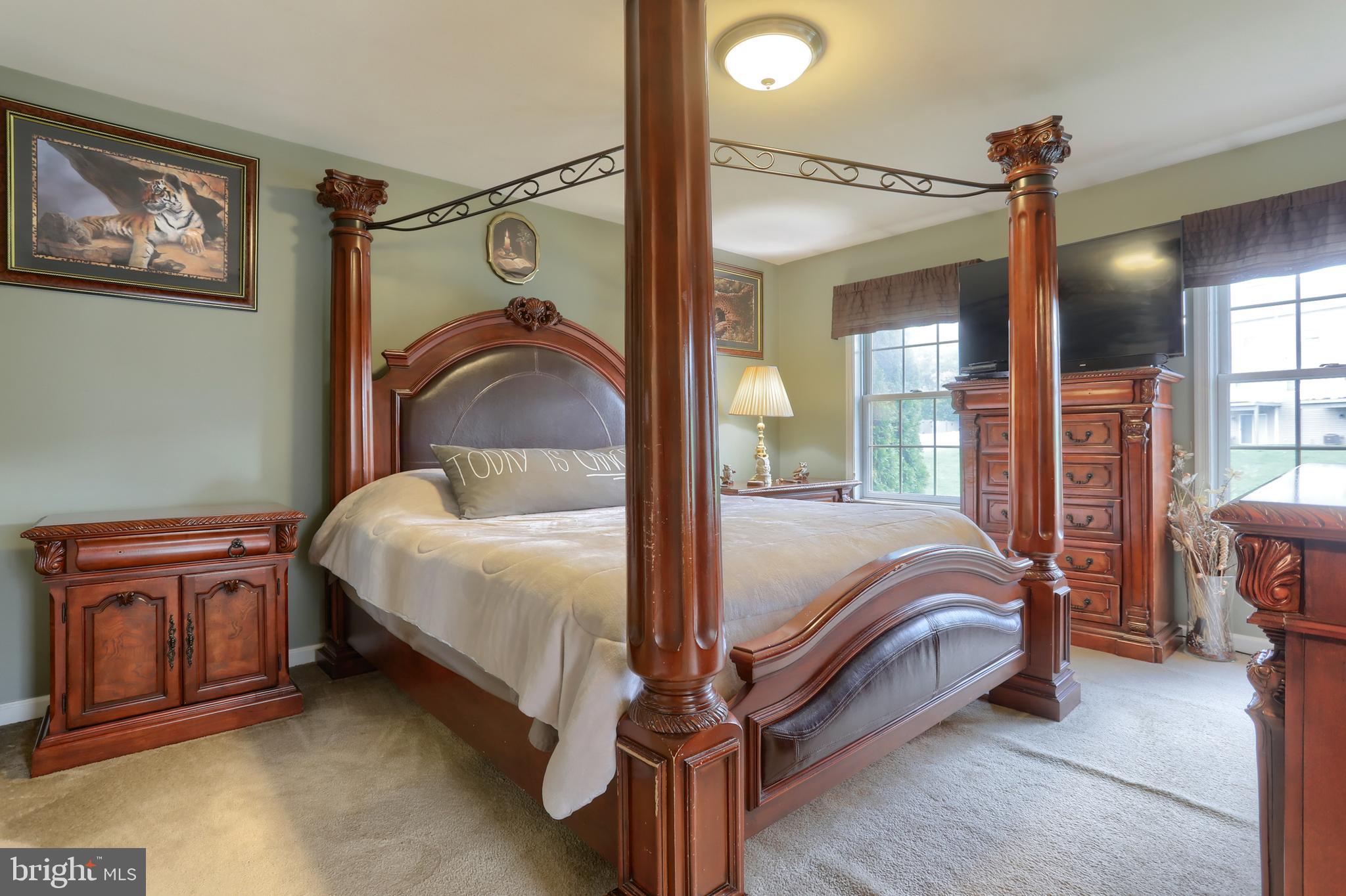 WOODRIDGE - Residential