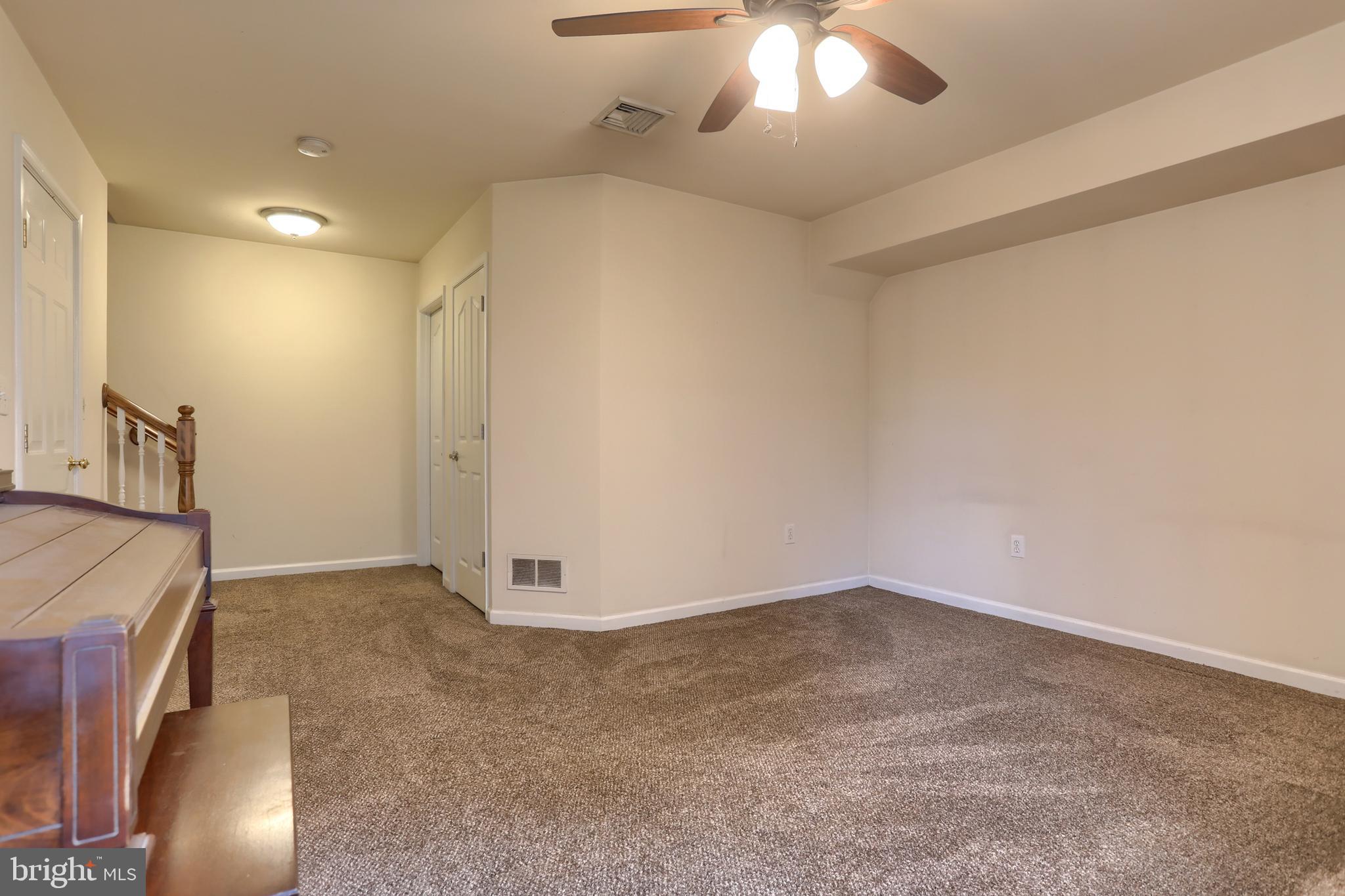 WOODRIDGE - Residential