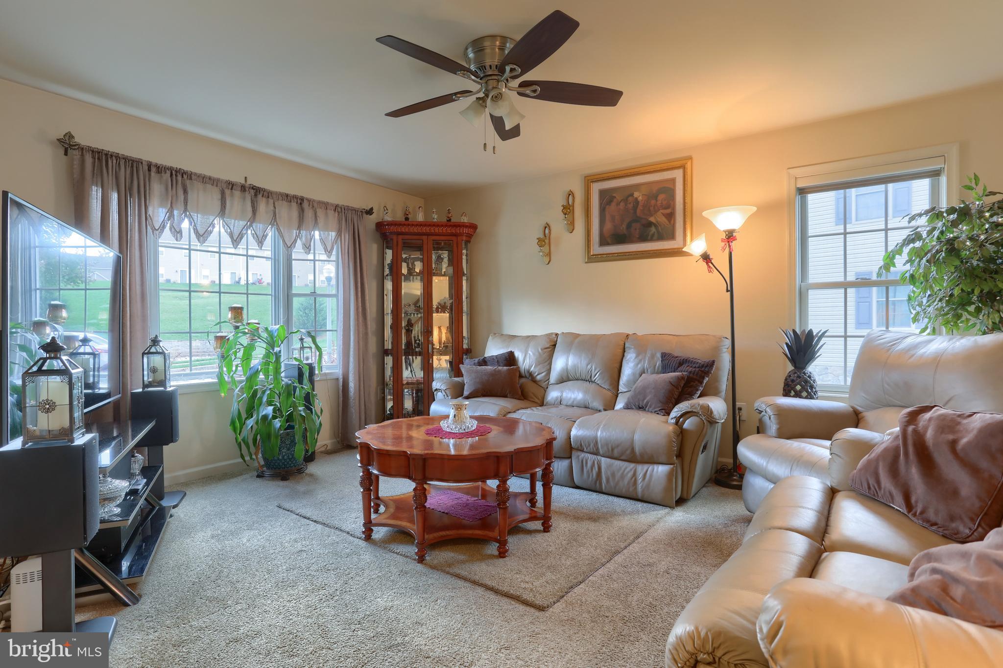 WOODRIDGE - Residential