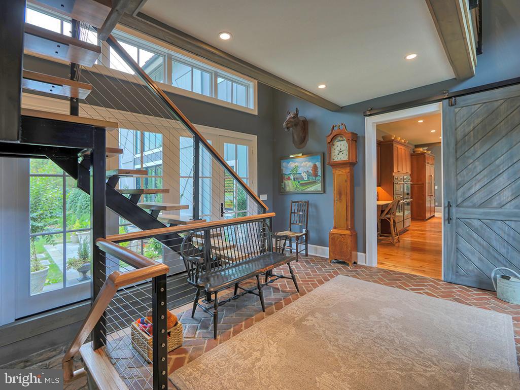 HAWKSEYE - Residential