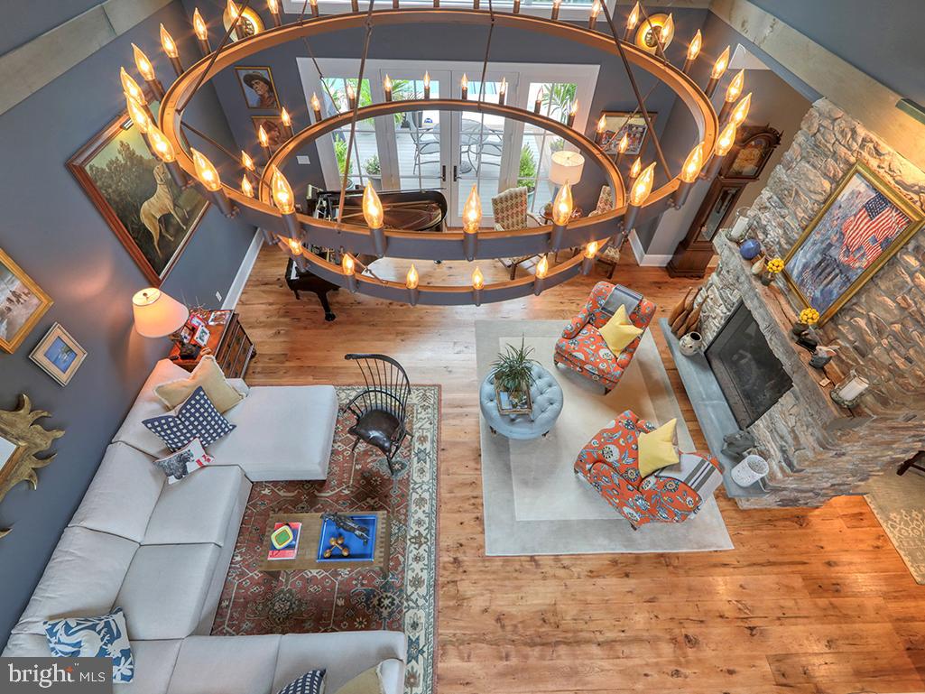 HAWKSEYE - Residential