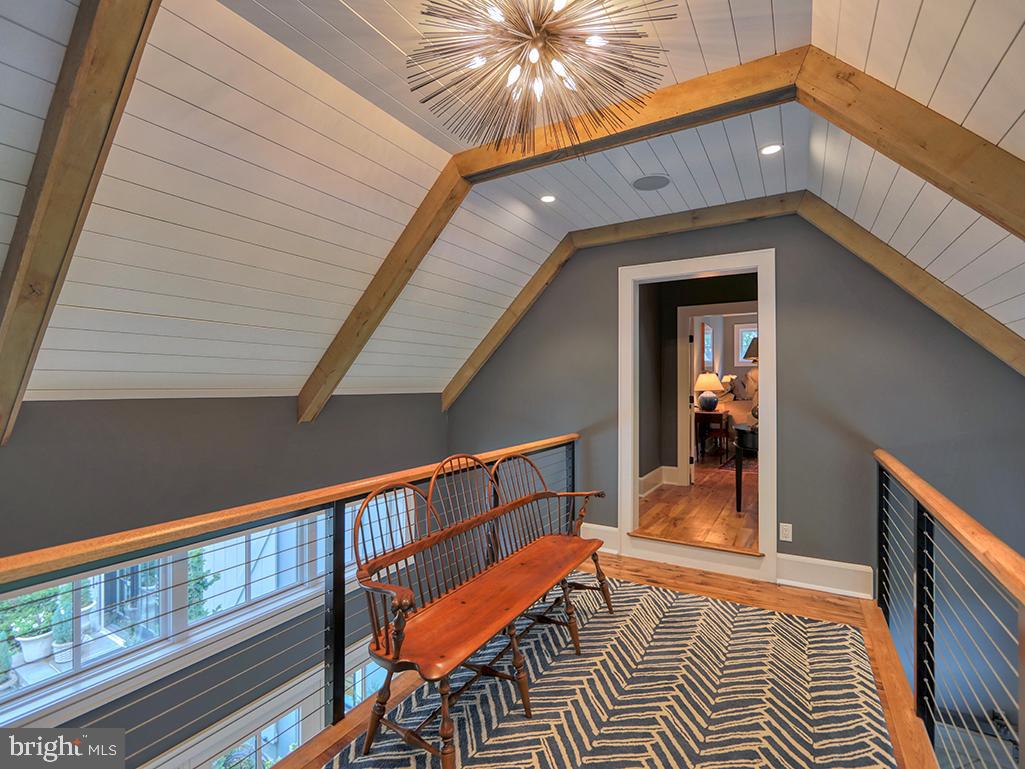 HAWKSEYE - Residential