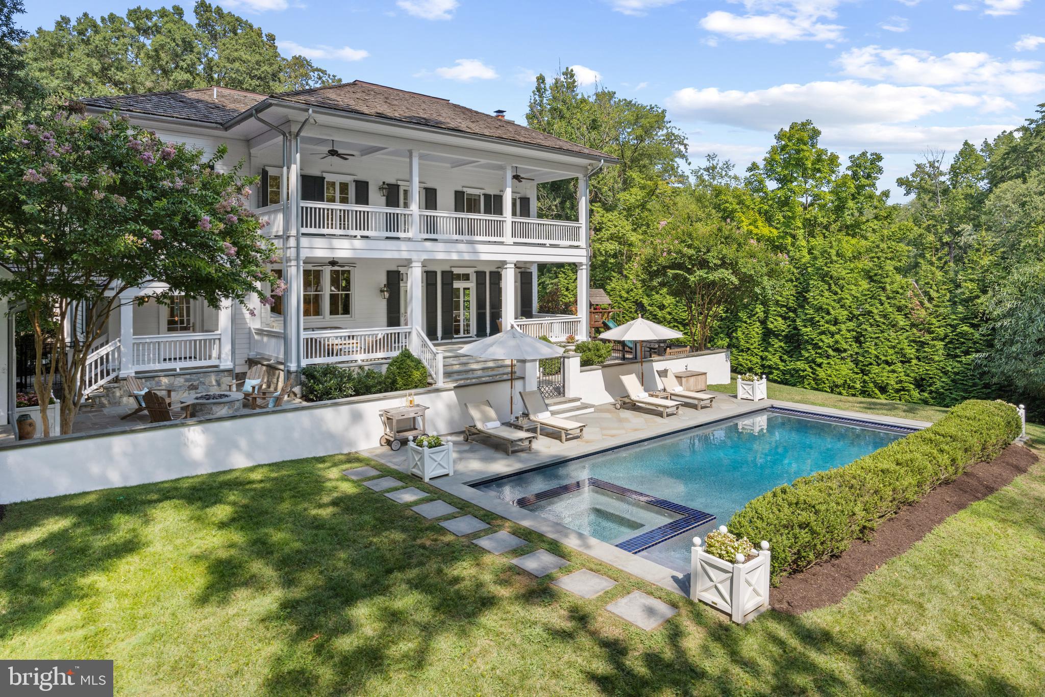 WELLINGTON - Residential