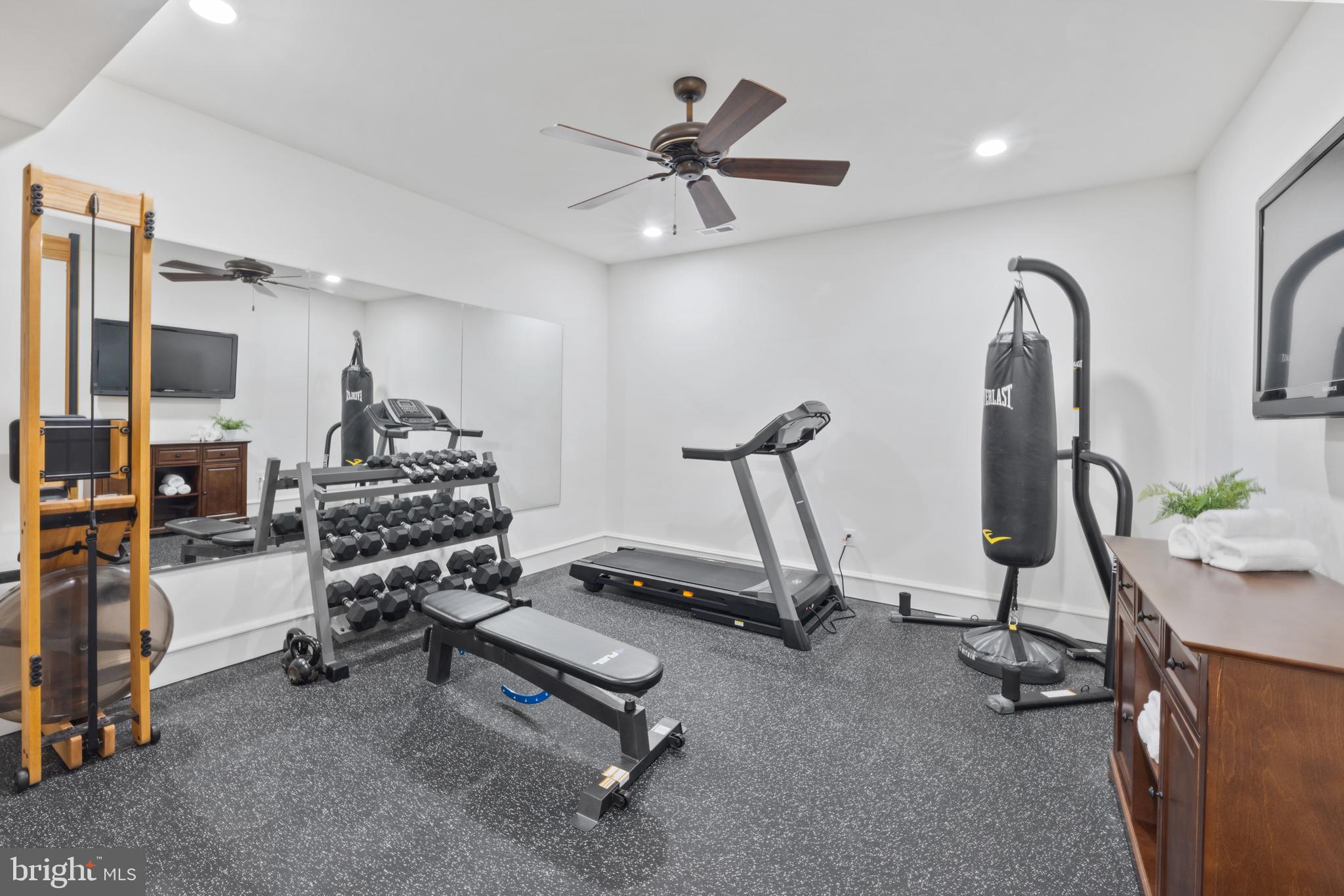 WELLINGTON - Residential