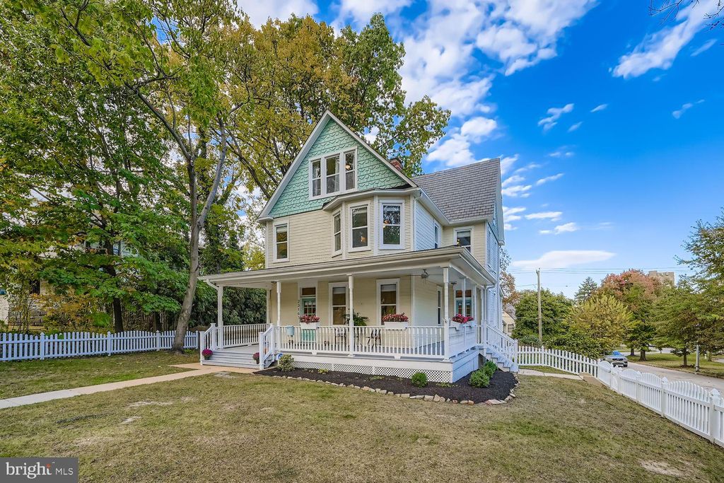 Photo of 2316 Erdman Avenue, BALTIMORE, MD 21213 (MLS # MDBA2186824)