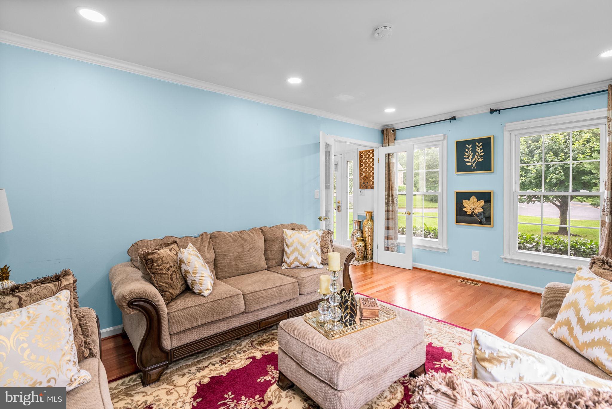 10203 RALEIGH TAVERN LANE