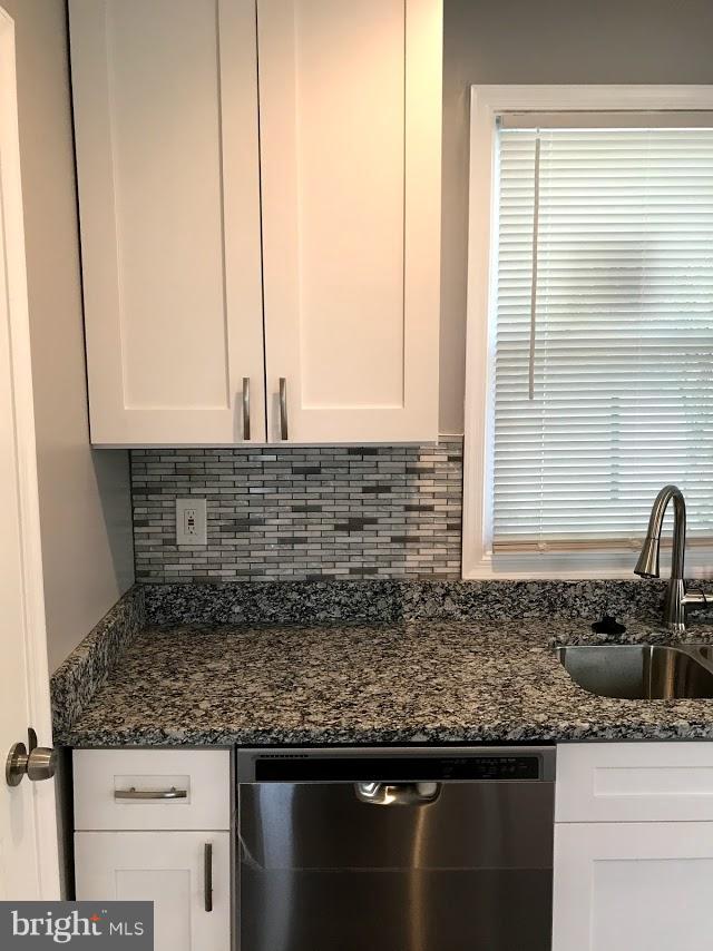 GLENMONT VILLAGE - Residential