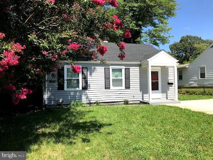 GLENMONT VILLAGE - Residential