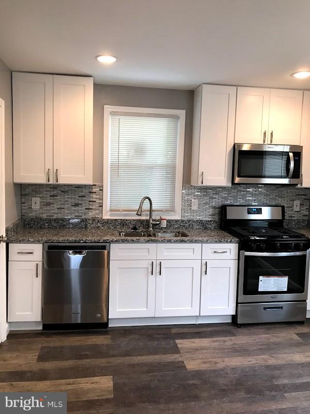 GLENMONT VILLAGE - Residential