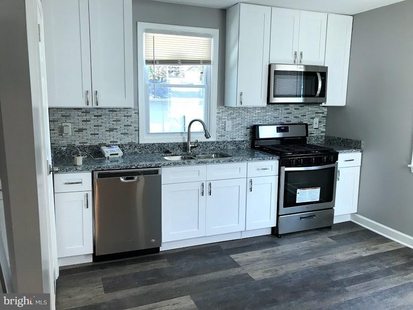 GLENMONT VILLAGE - Residential