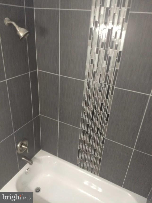 GLENMONT VILLAGE - Residential