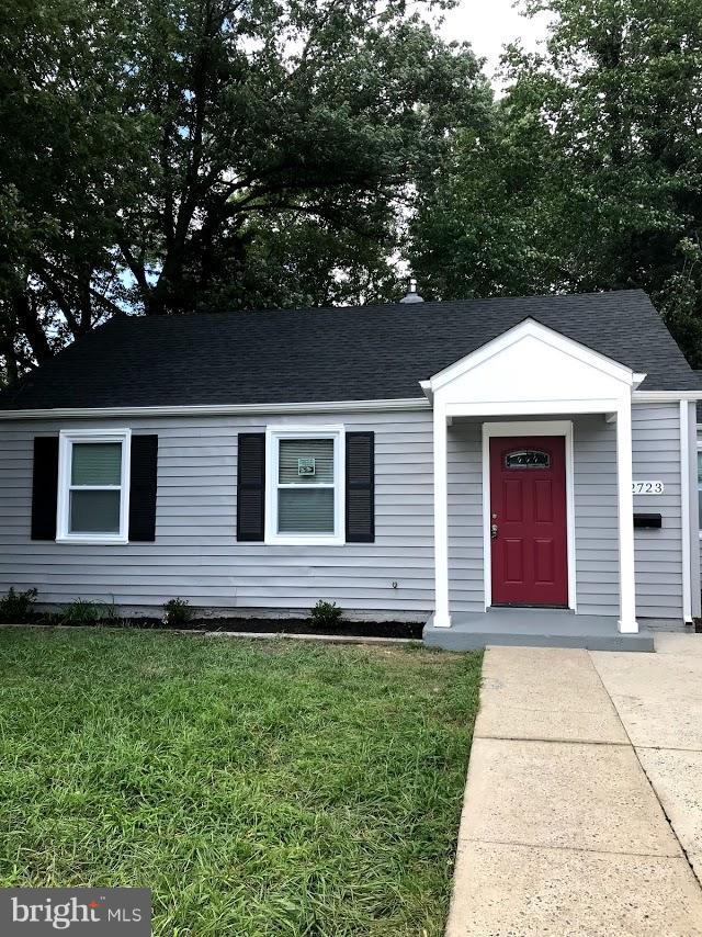 GLENMONT VILLAGE - Residential