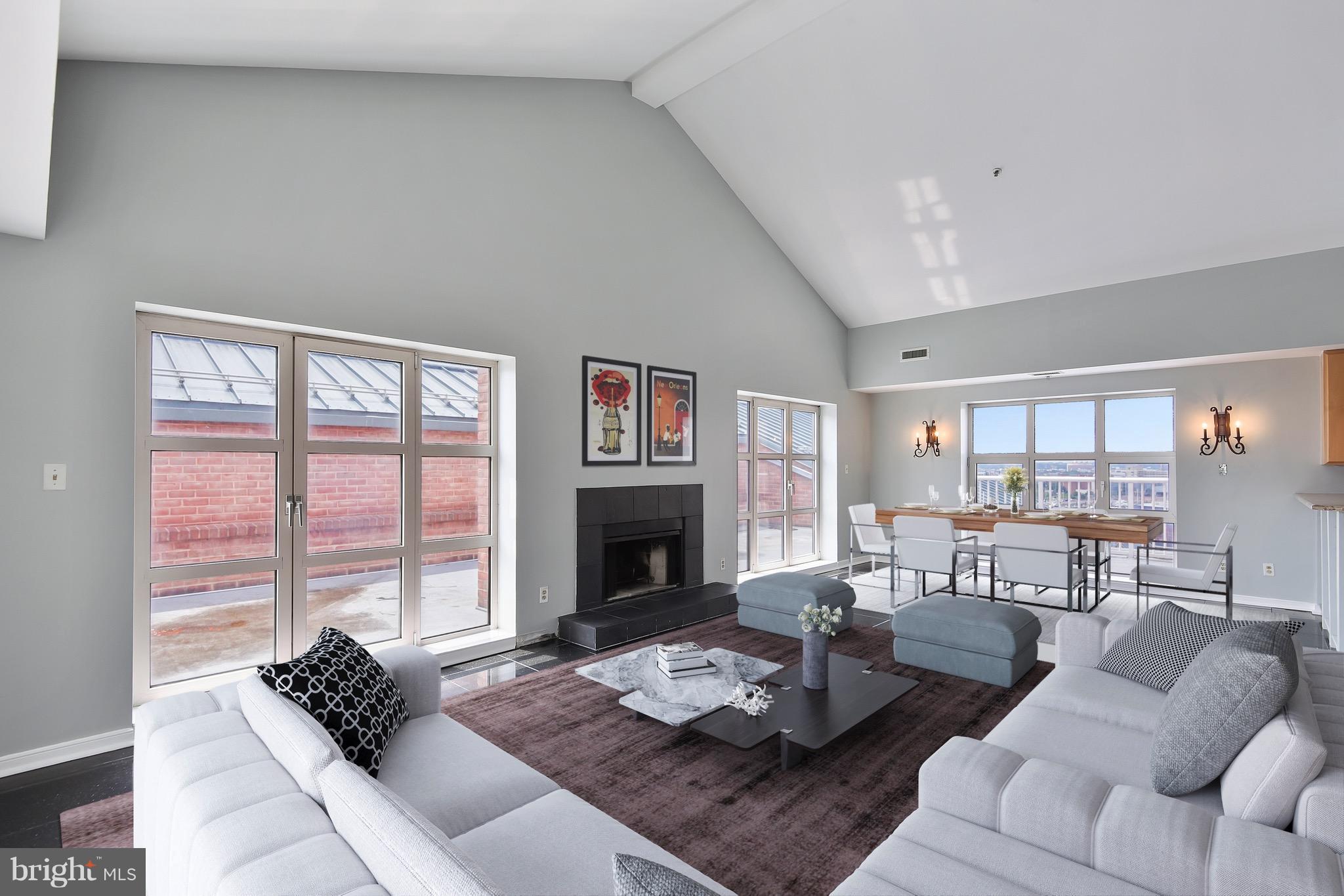 HARBOR EAST - Residential