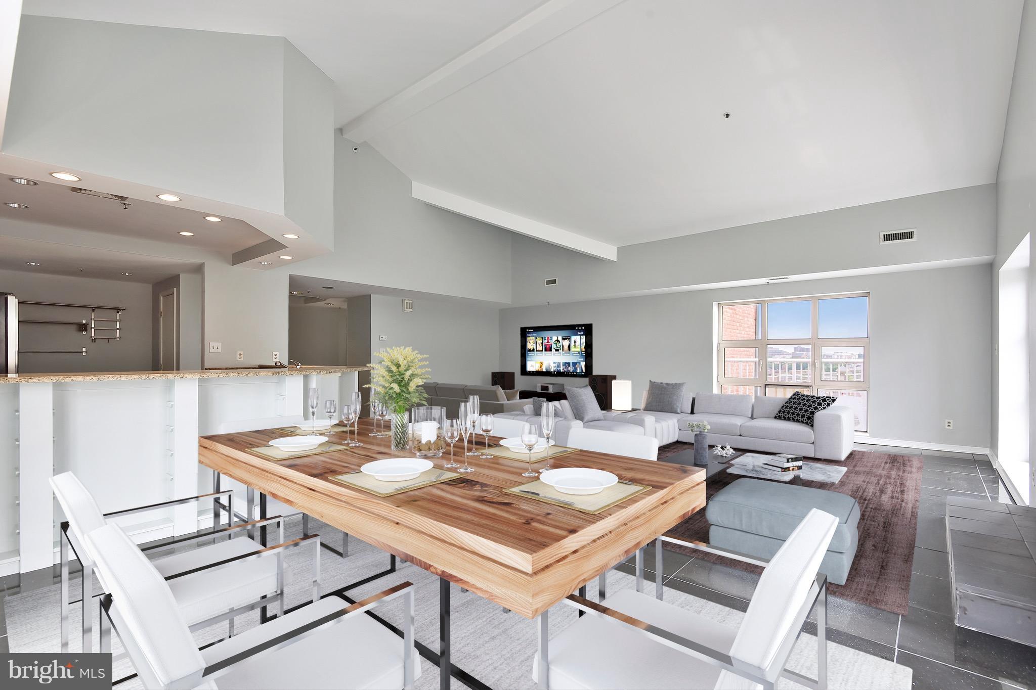 HARBOR EAST - Residential