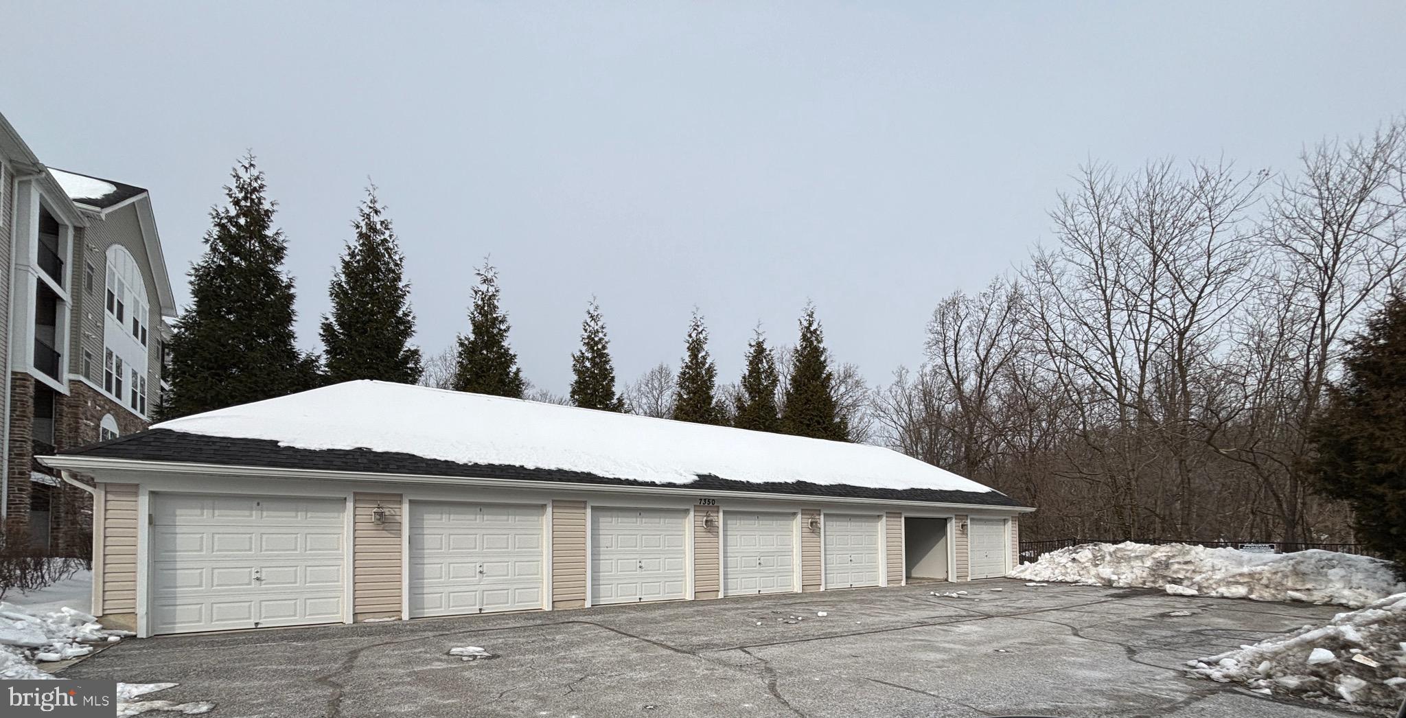 QUARRY LAKE AT GREENSPRING - Residential