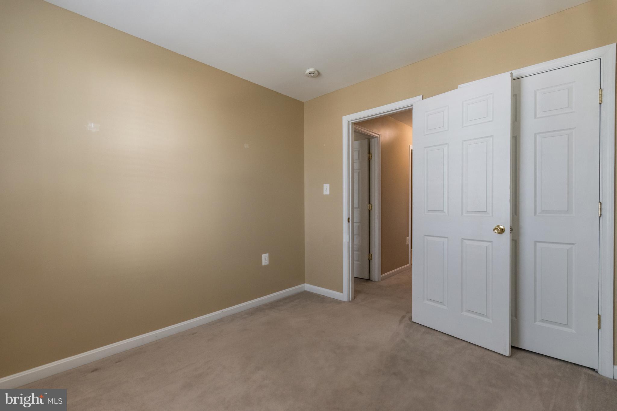 LEE'S RIDGE - Residential