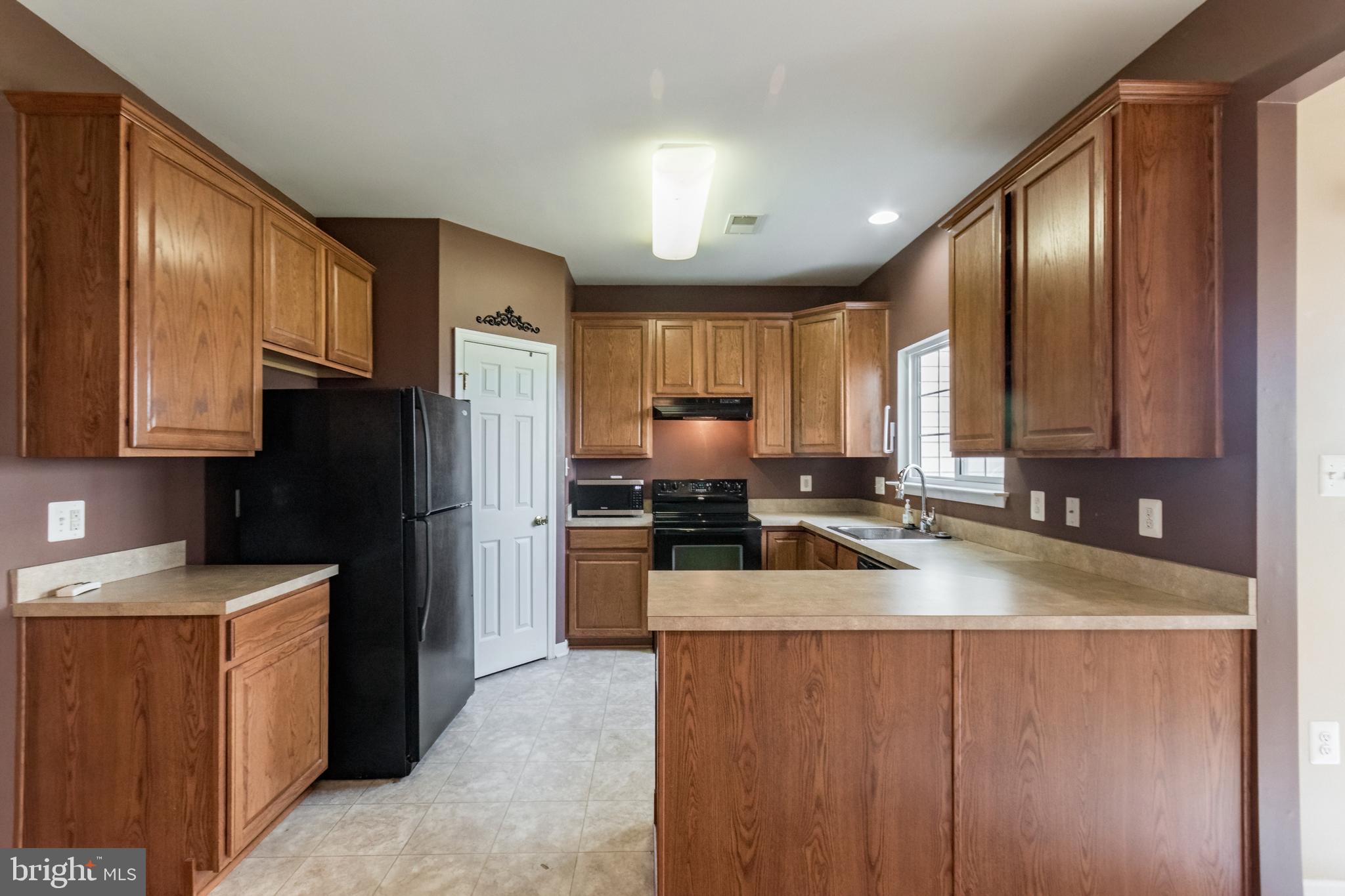 LEE'S RIDGE - Residential